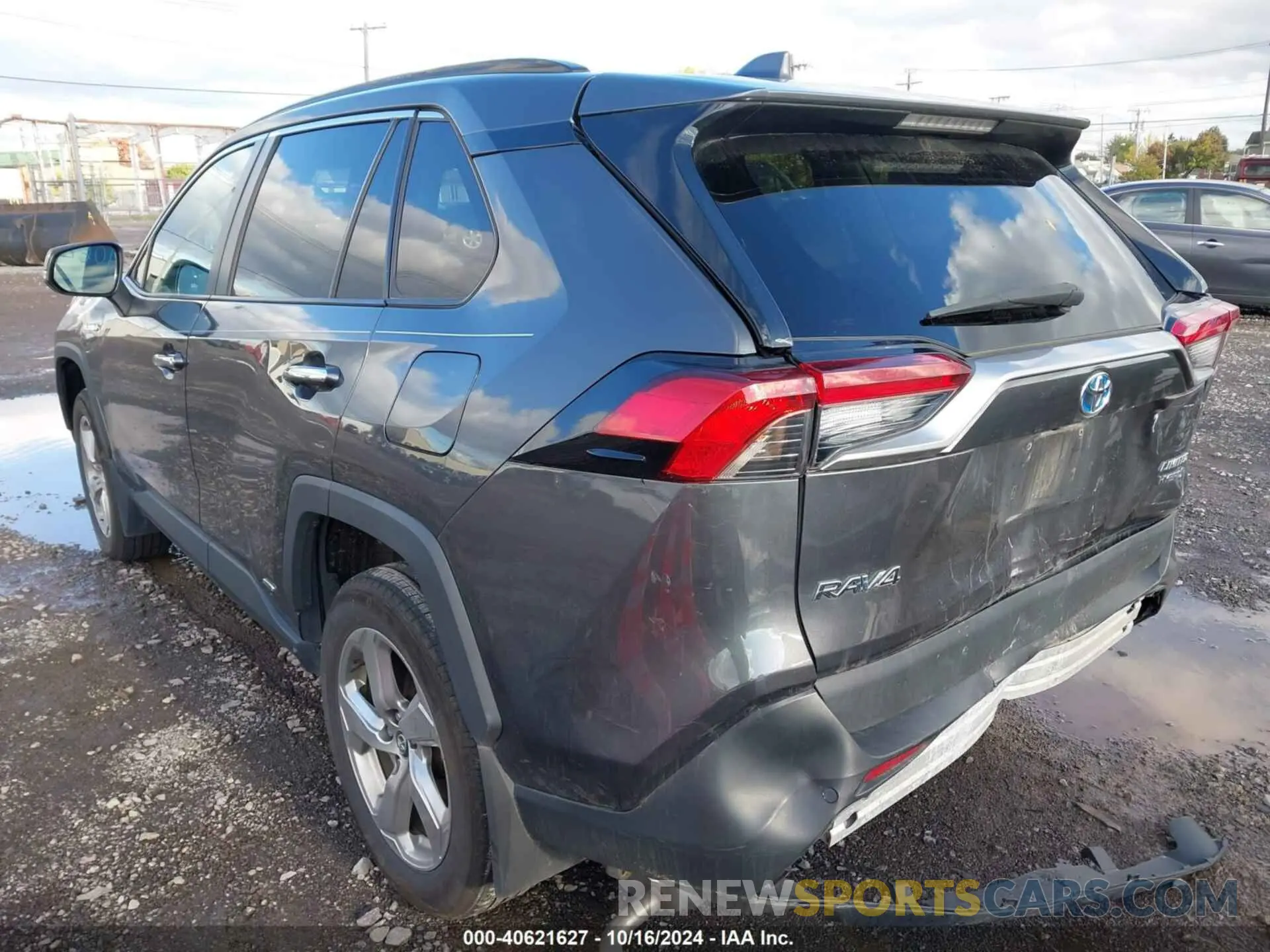 3 Photograph of a damaged car 2T3DWRFV5LW075056 TOYOTA RAV4 HYBRID 2020