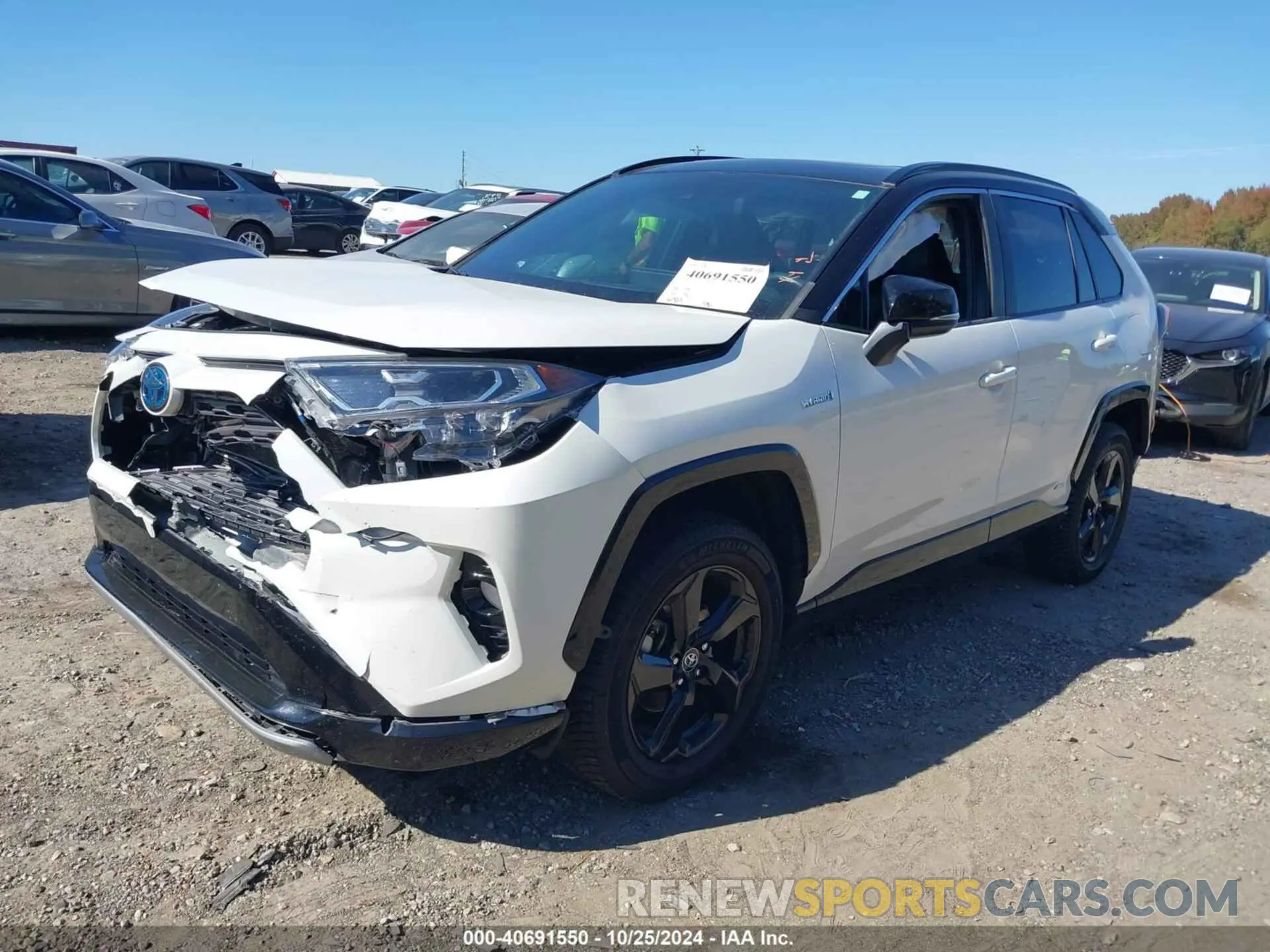 2 Фотография поврежденного автомобиля 2T3EWRFV5LW048590 TOYOTA RAV4 HYBRID 2020