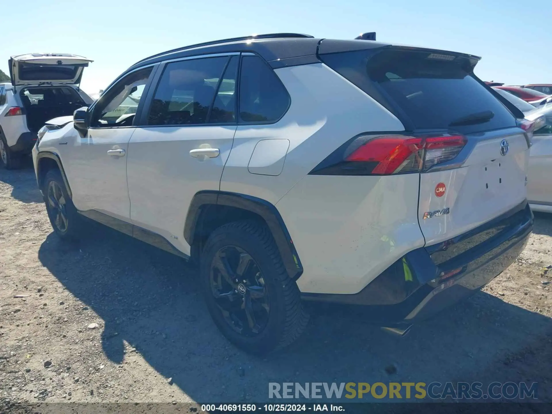 3 Фотография поврежденного автомобиля 2T3EWRFV5LW048590 TOYOTA RAV4 HYBRID 2020