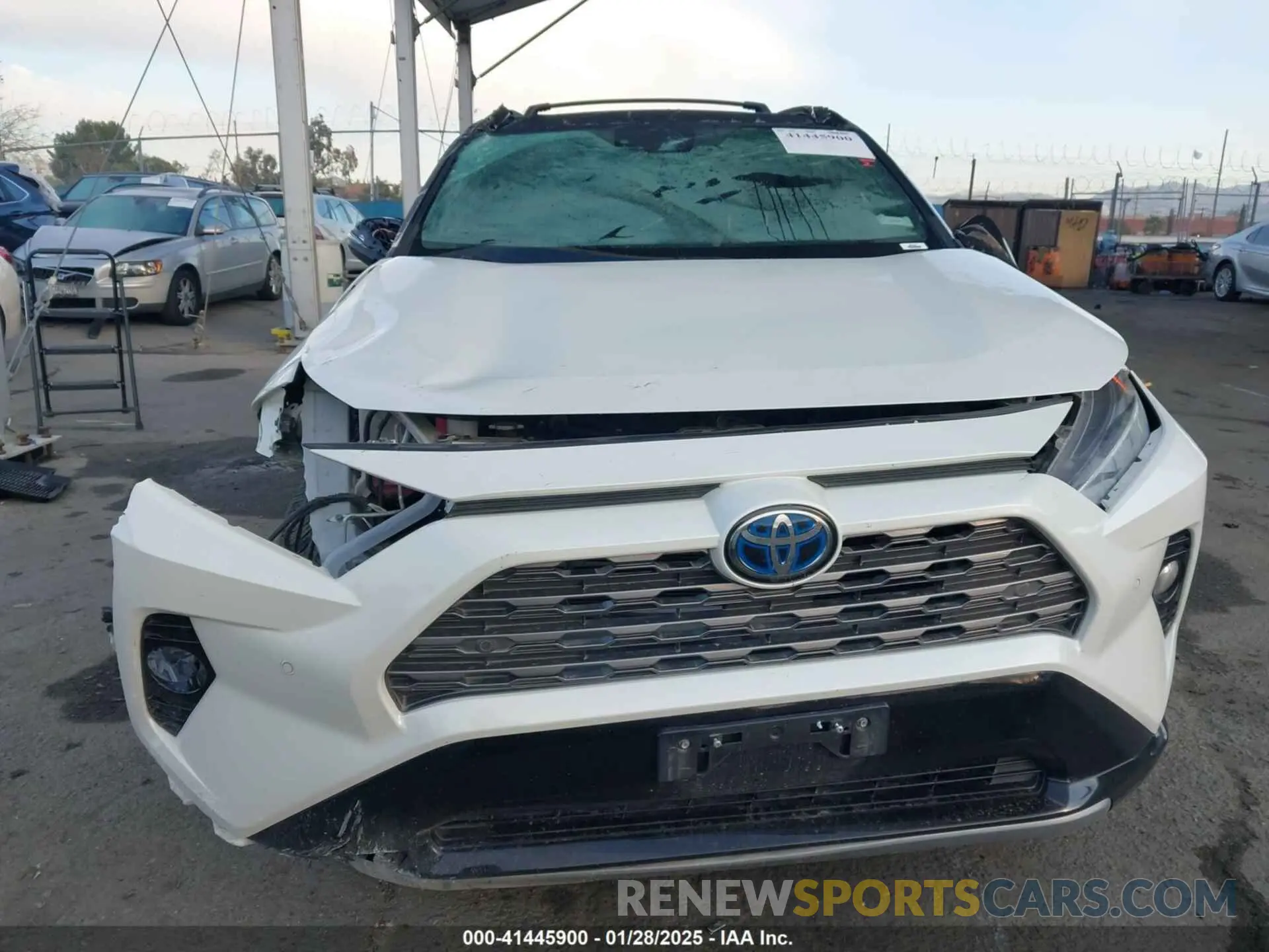 11 Фотография поврежденного автомобиля 2T3EWRFV9LW050990 TOYOTA RAV4 HYBRID 2020