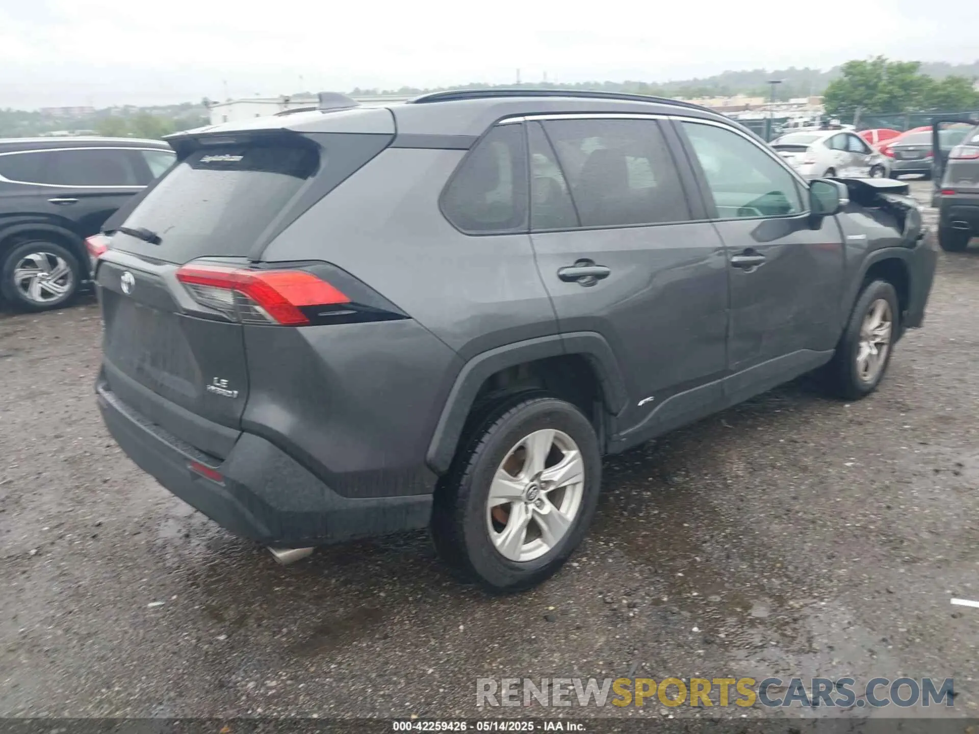 4 Фотография поврежденного автомобиля 2T3MWRFV0LW081928 TOYOTA RAV4 HYBRID 2020