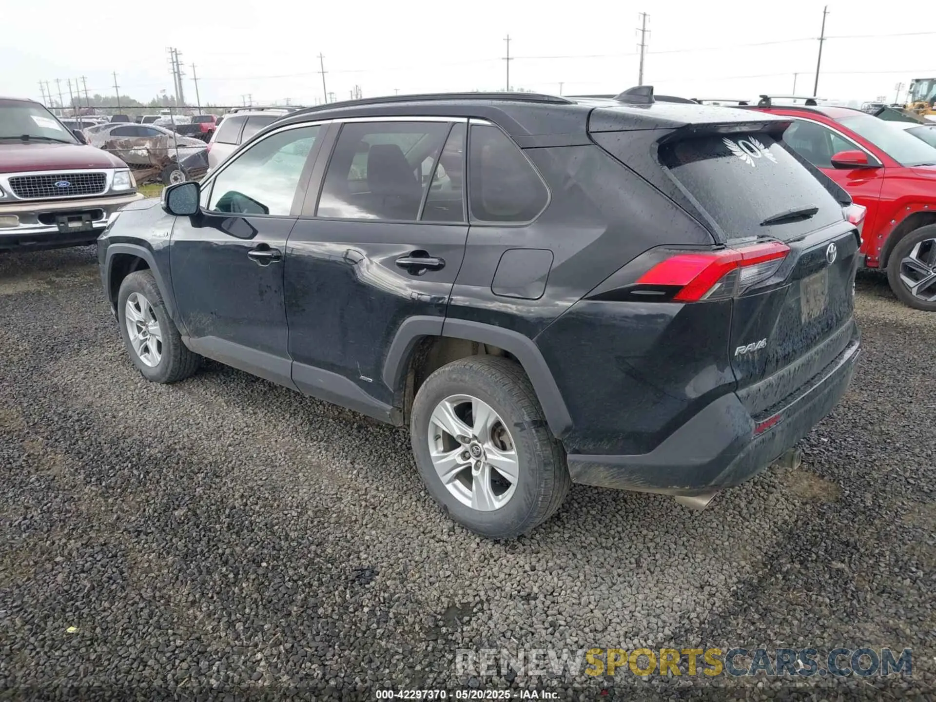 3 Фотография поврежденного автомобиля 2T3RWRFV3LW064403 TOYOTA RAV4 HYBRID 2020