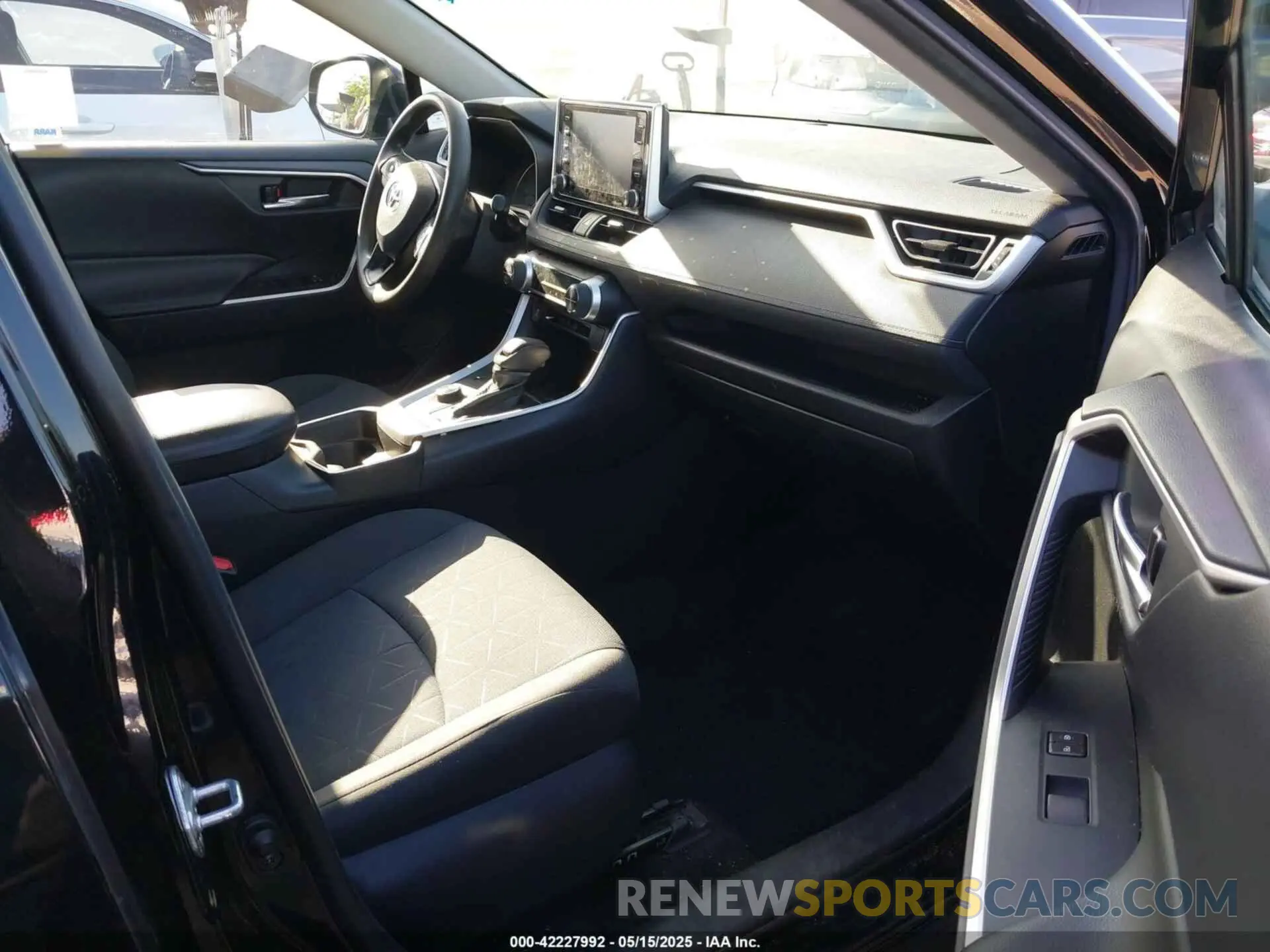 5 Фотография поврежденного автомобиля 2T3RWRFV3LW076891 TOYOTA RAV4 HYBRID 2020