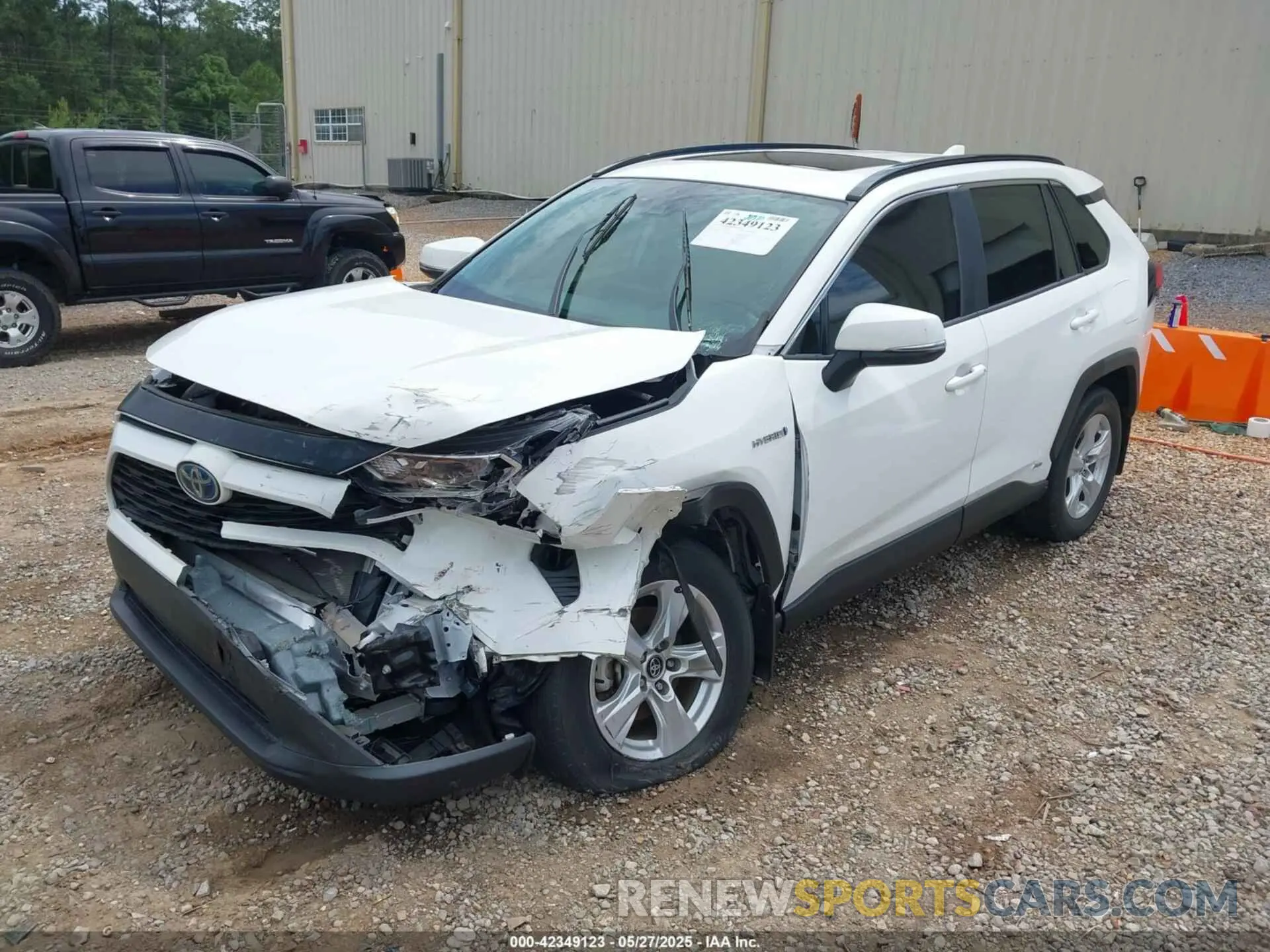 2 Фотография поврежденного автомобиля 2T3RWRFV5LW094731 TOYOTA RAV4 HYBRID 2020