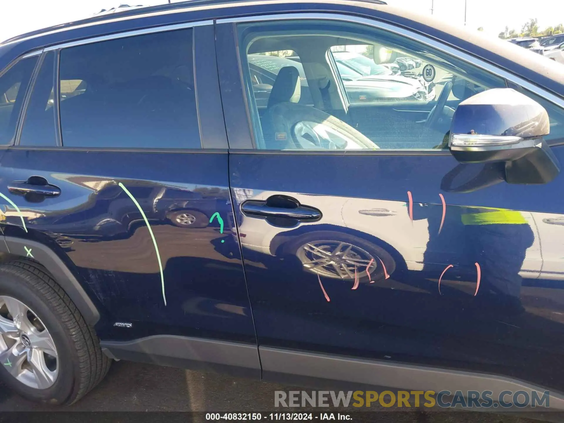 14 Photograph of a damaged car 2T3RWRFV7LW094682 TOYOTA RAV4 HYBRID 2020