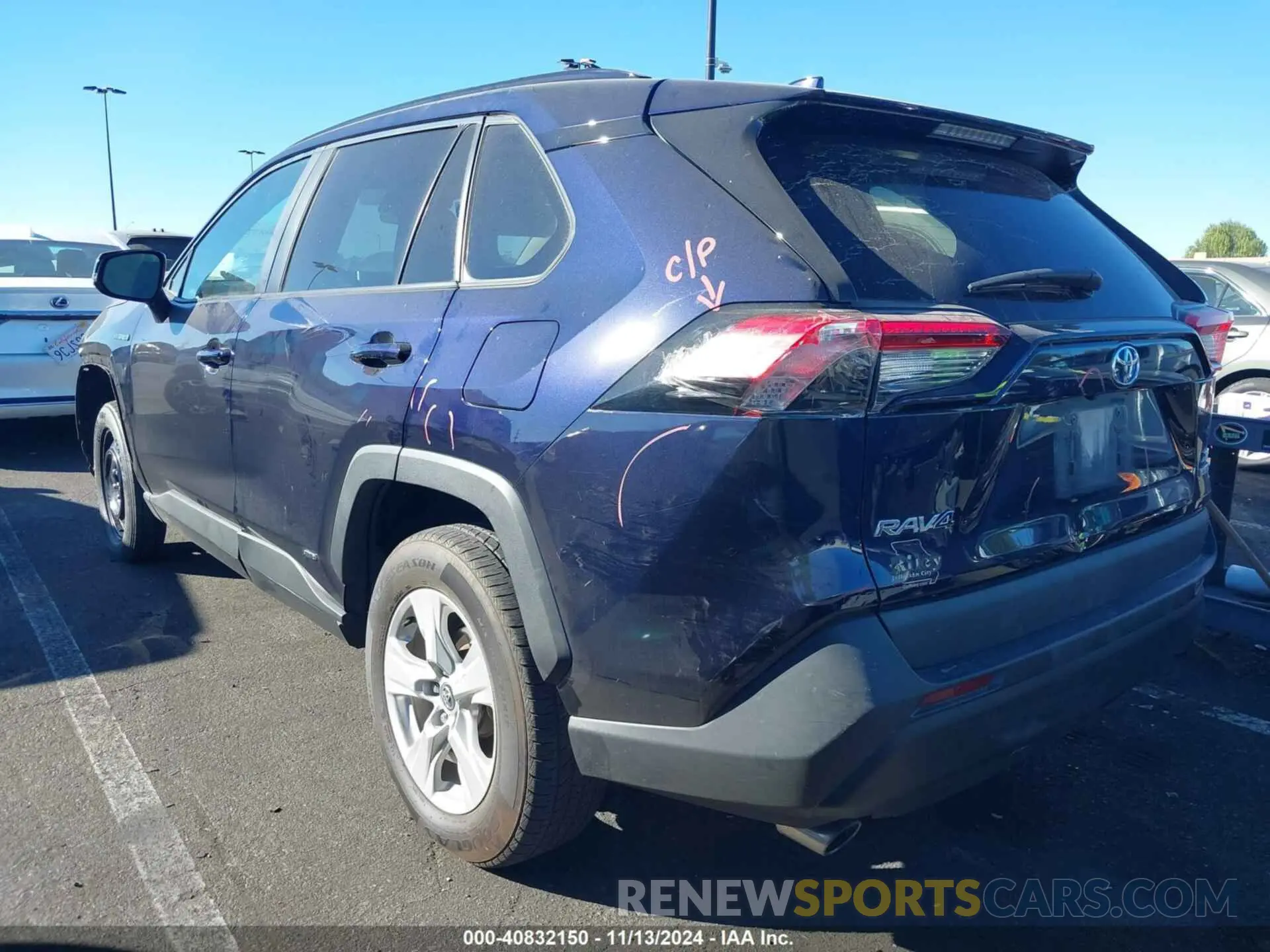 3 Photograph of a damaged car 2T3RWRFV7LW094682 TOYOTA RAV4 HYBRID 2020
