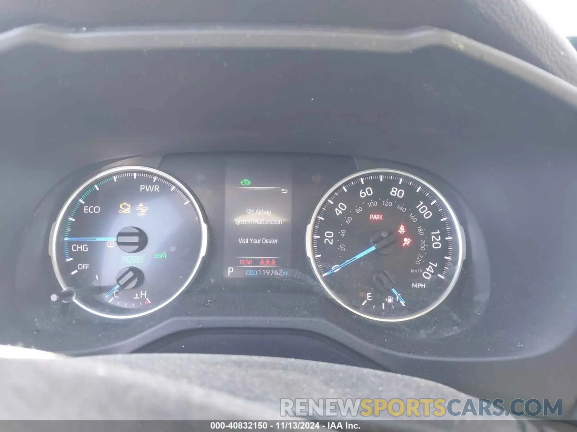 7 Photograph of a damaged car 2T3RWRFV7LW094682 TOYOTA RAV4 HYBRID 2020
