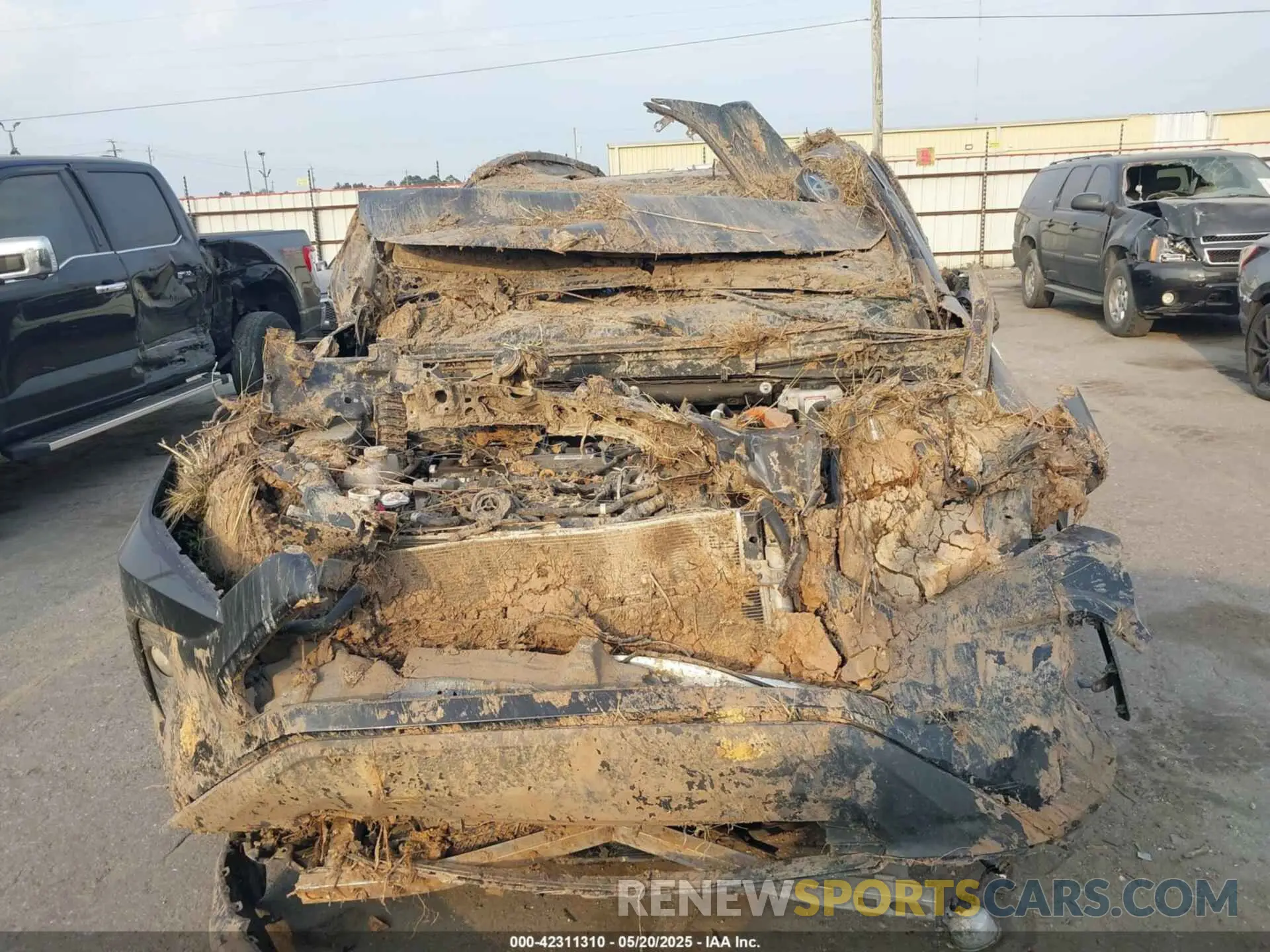 12 Photograph of a damaged car 2T3RWRFV7LW094892 TOYOTA RAV4 HYBRID 2020