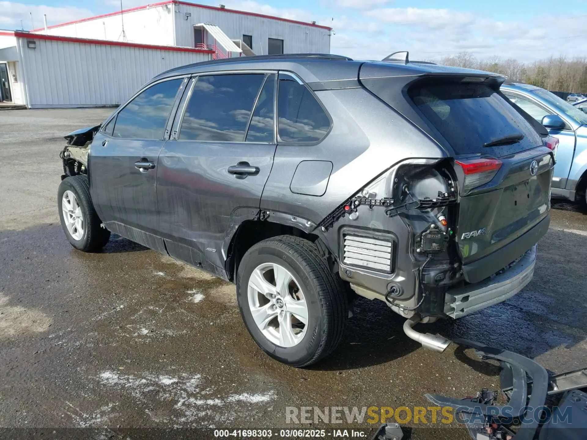 3 Фотография поврежденного автомобиля 4T3MWRFV7LU010709 TOYOTA RAV4 HYBRID 2020