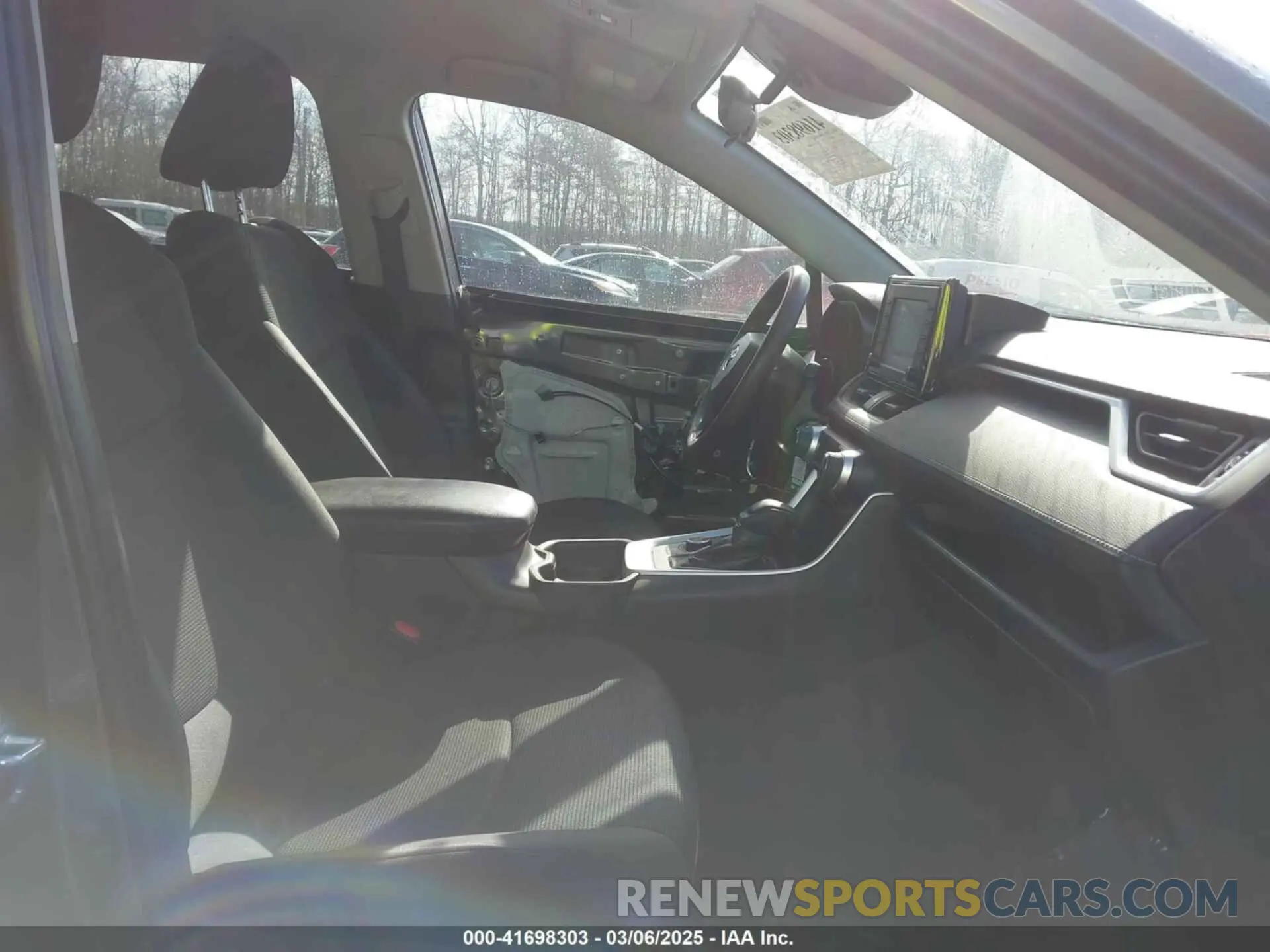 5 Фотография поврежденного автомобиля 4T3MWRFV7LU010709 TOYOTA RAV4 HYBRID 2020