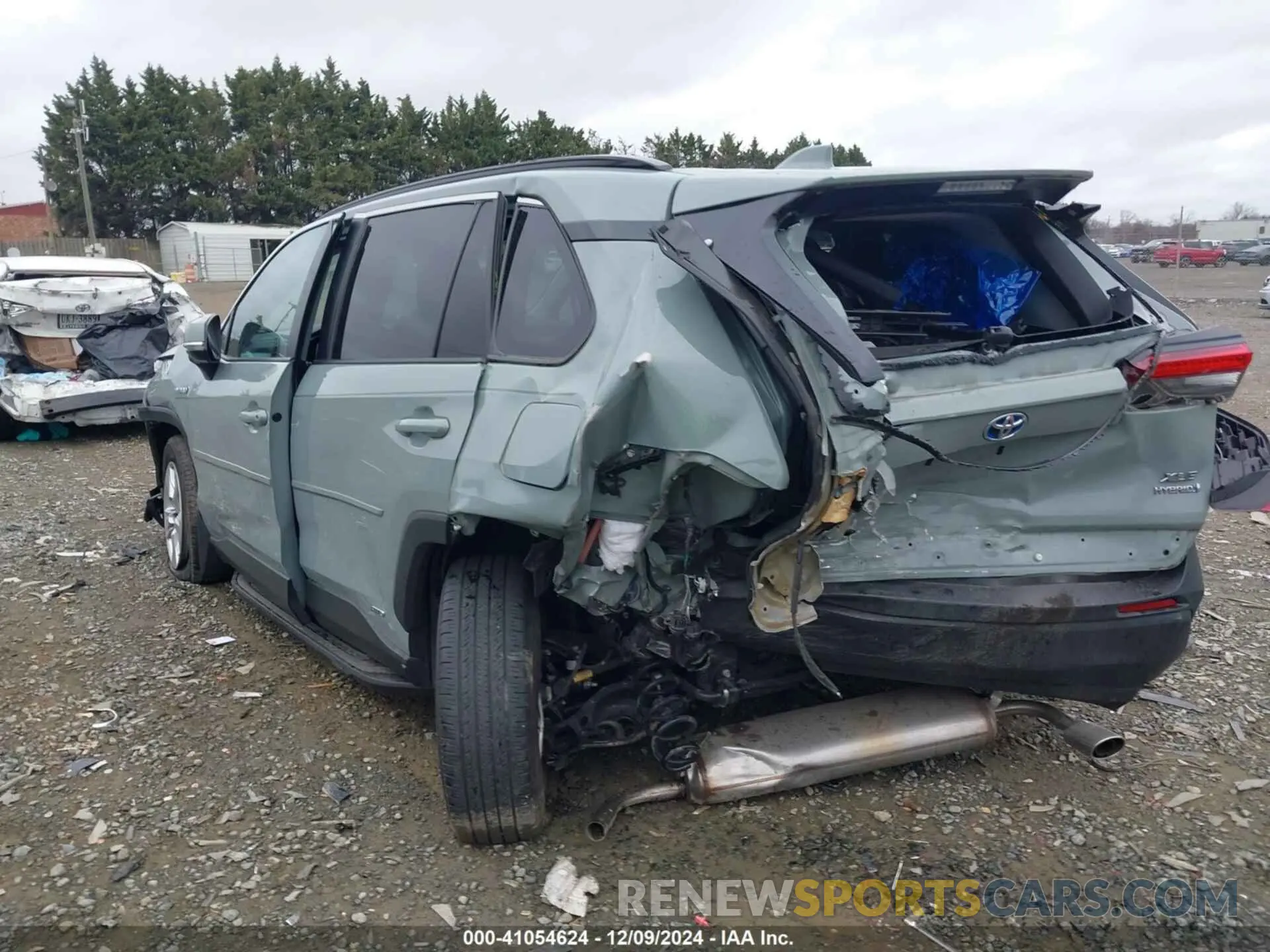 3 Фотография поврежденного автомобиля 4T3R6RFV3LU003164 TOYOTA RAV4 HYBRID 2020