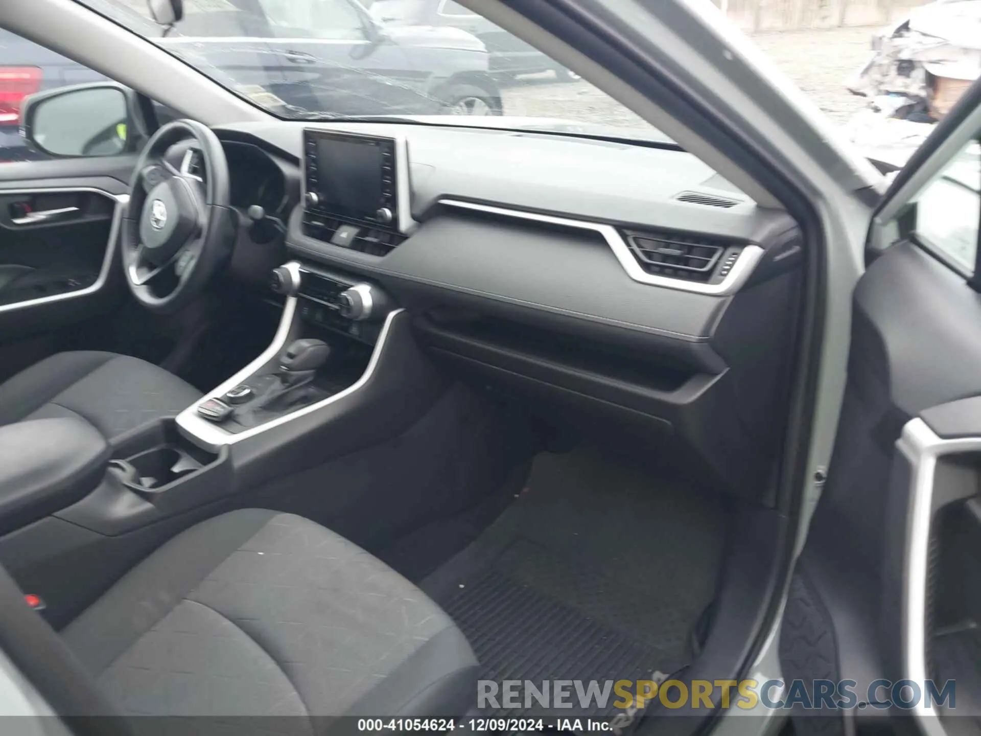 5 Фотография поврежденного автомобиля 4T3R6RFV3LU003164 TOYOTA RAV4 HYBRID 2020