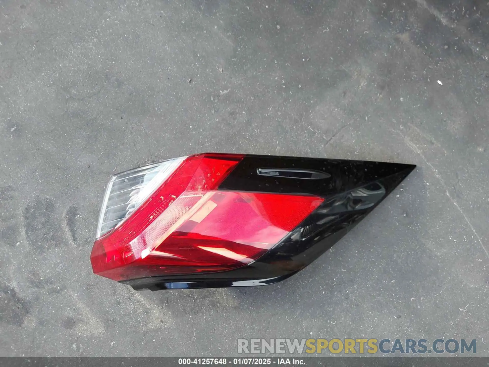 12 Photograph of a damaged car 4T3RWRFV4LU007532 TOYOTA RAV4 HYBRID 2020