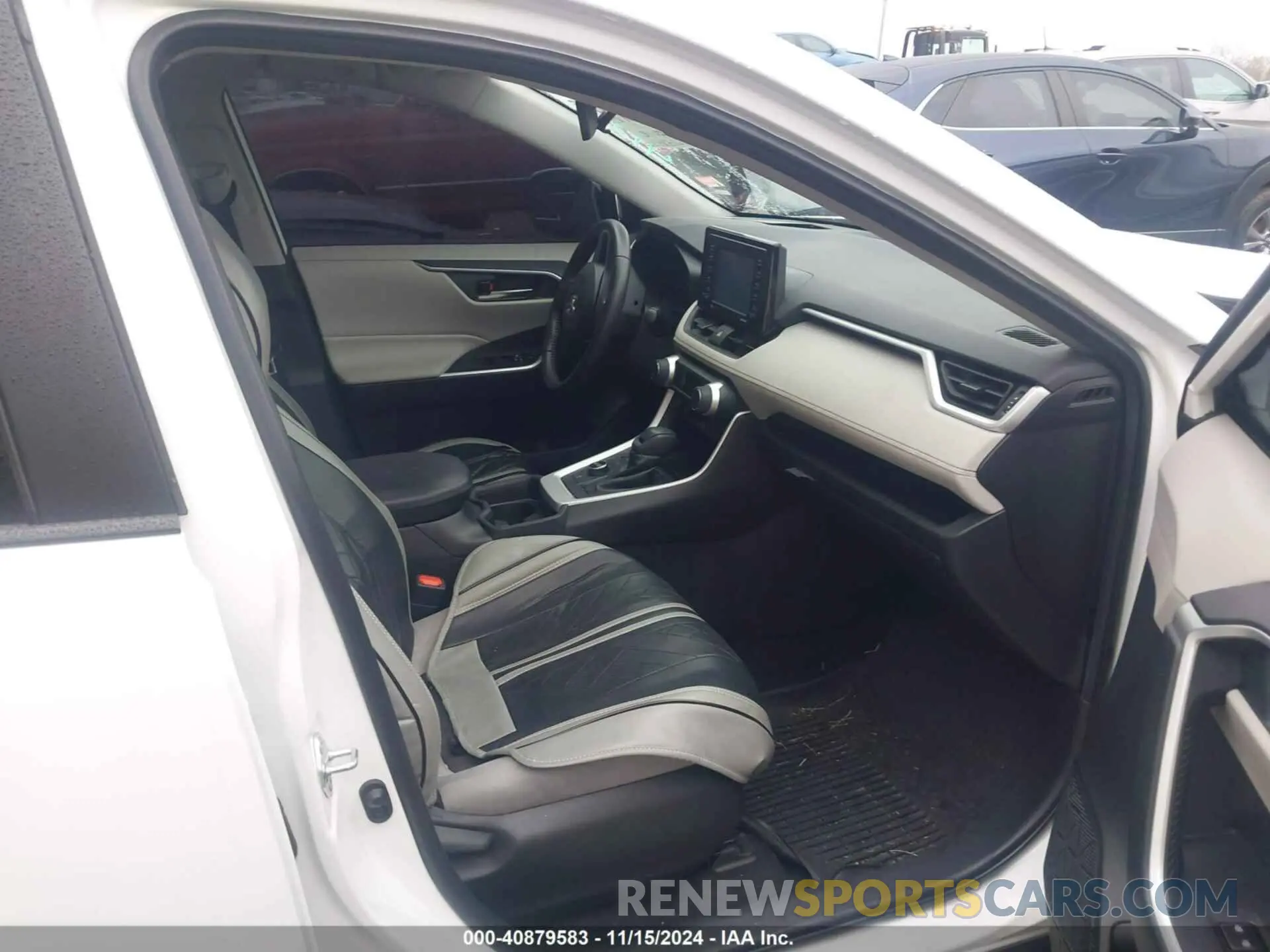 5 Photograph of a damaged car 4T3RWRFVXLU004912 TOYOTA RAV4 HYBRID 2020