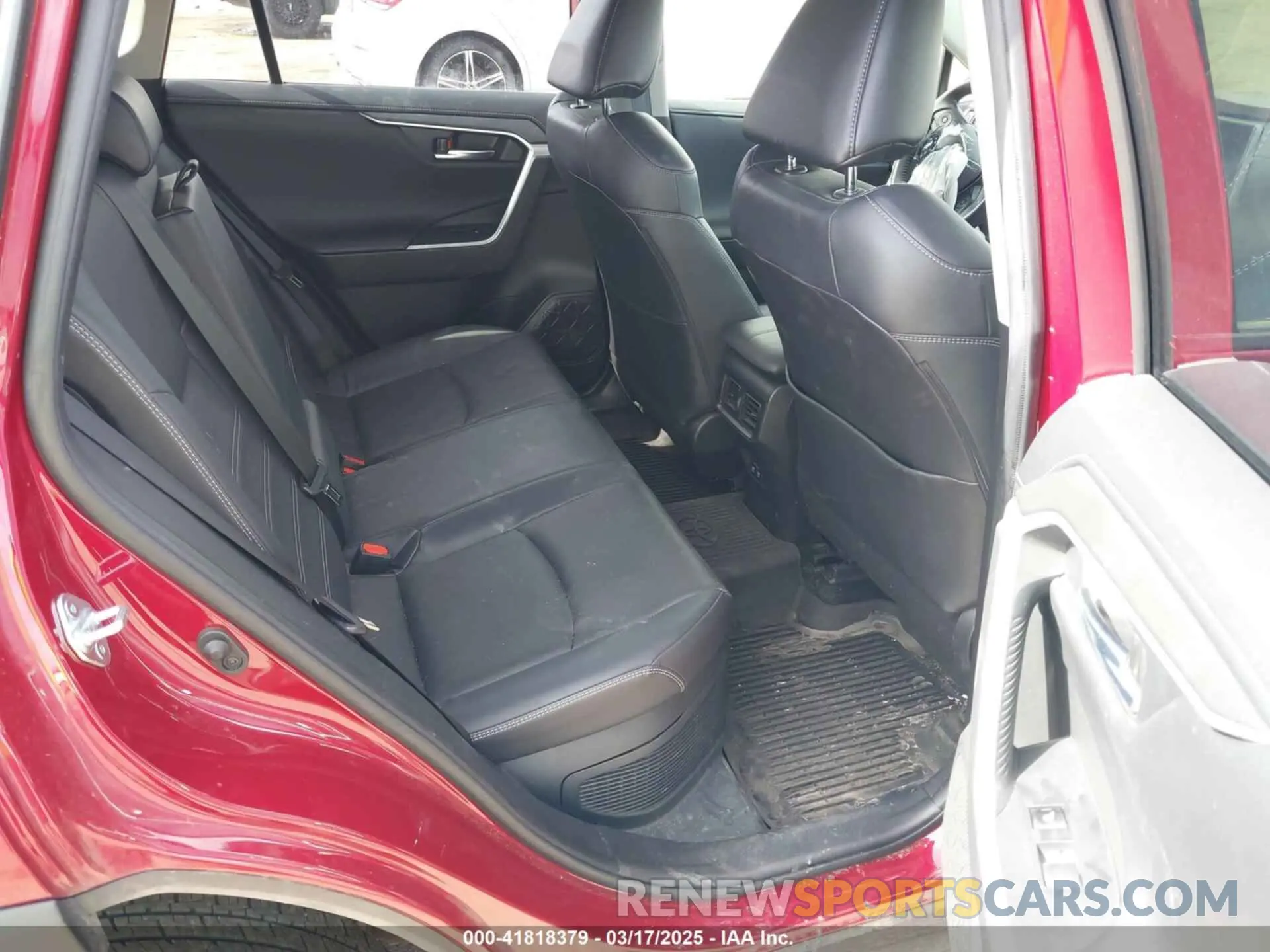 8 Фотография поврежденного автомобиля JTMDWRFV2LD550305 TOYOTA RAV4 HYBRID 2020
