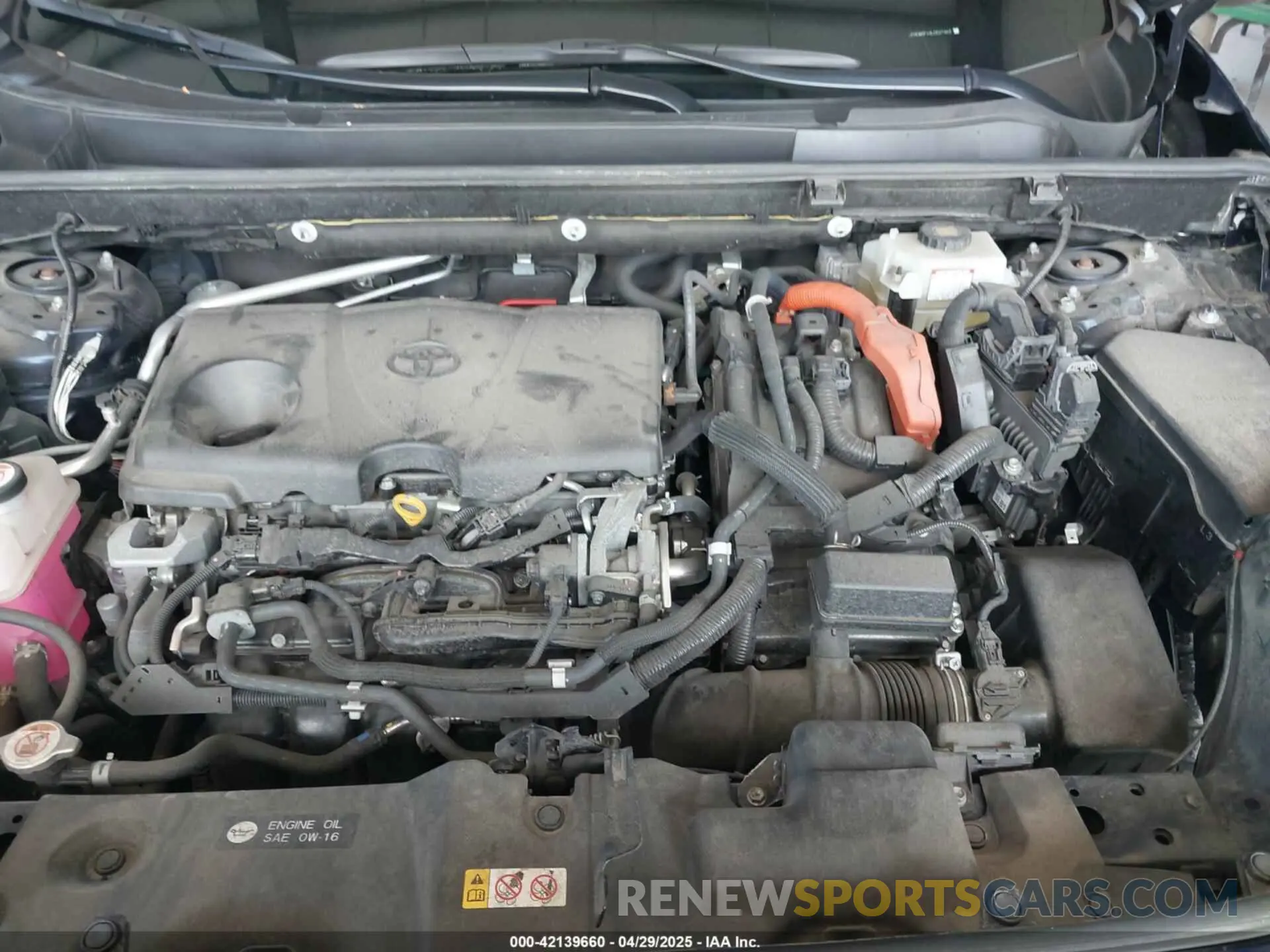 10 Photograph of a damaged car JTMDWRFV4LD527463 TOYOTA RAV4 HYBRID 2020