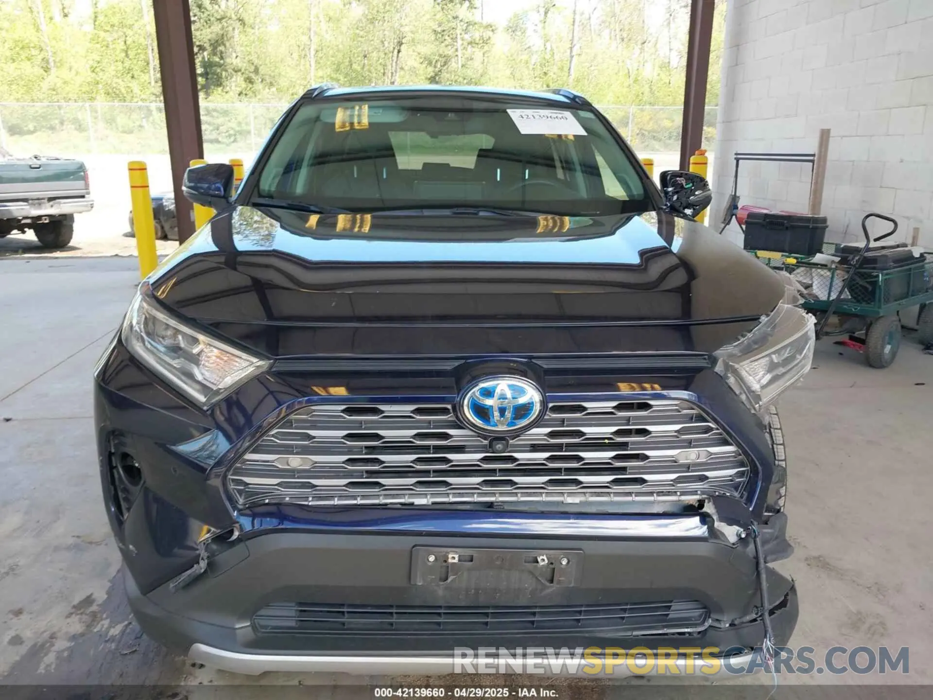 12 Photograph of a damaged car JTMDWRFV4LD527463 TOYOTA RAV4 HYBRID 2020