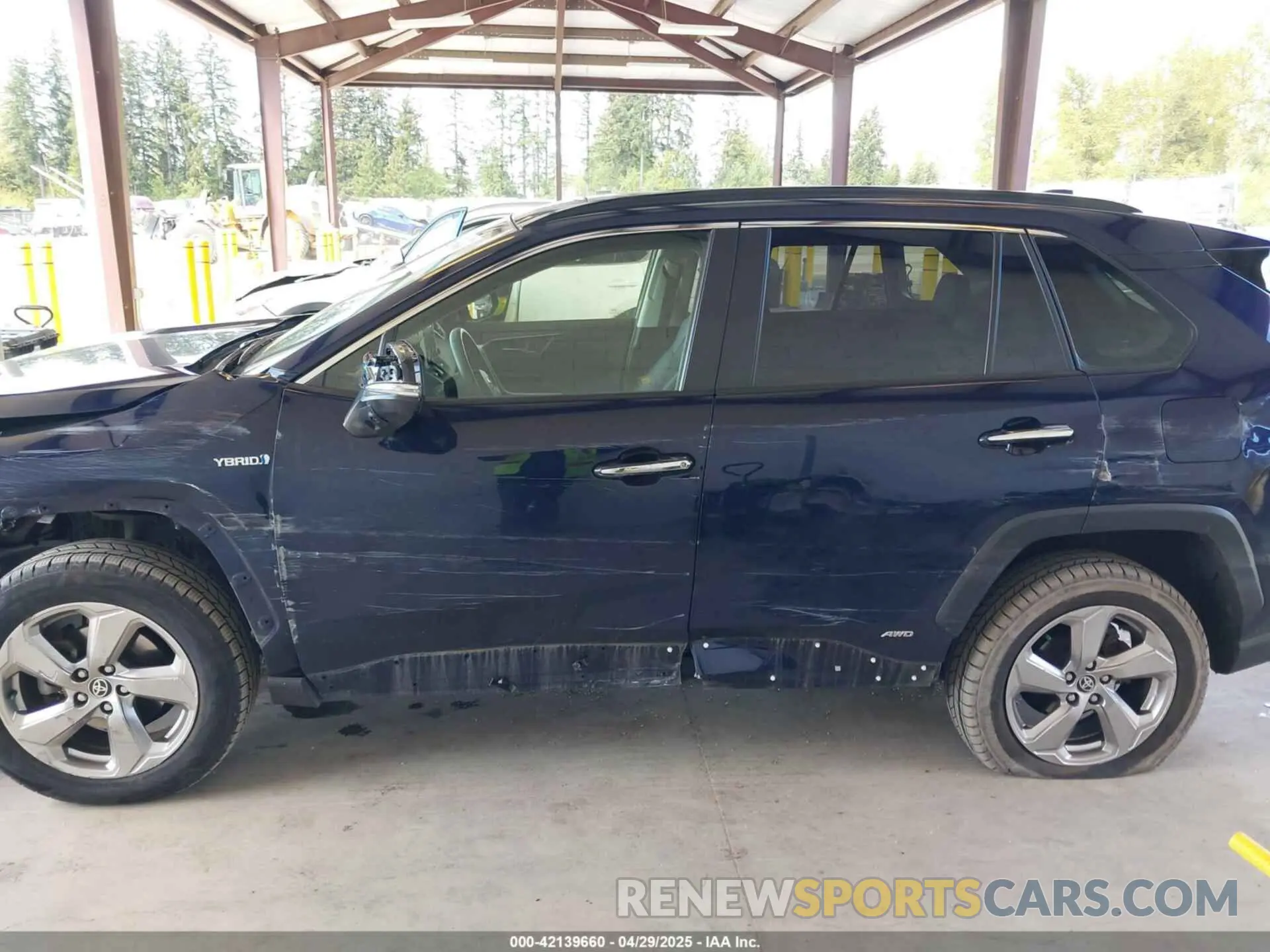 14 Photograph of a damaged car JTMDWRFV4LD527463 TOYOTA RAV4 HYBRID 2020