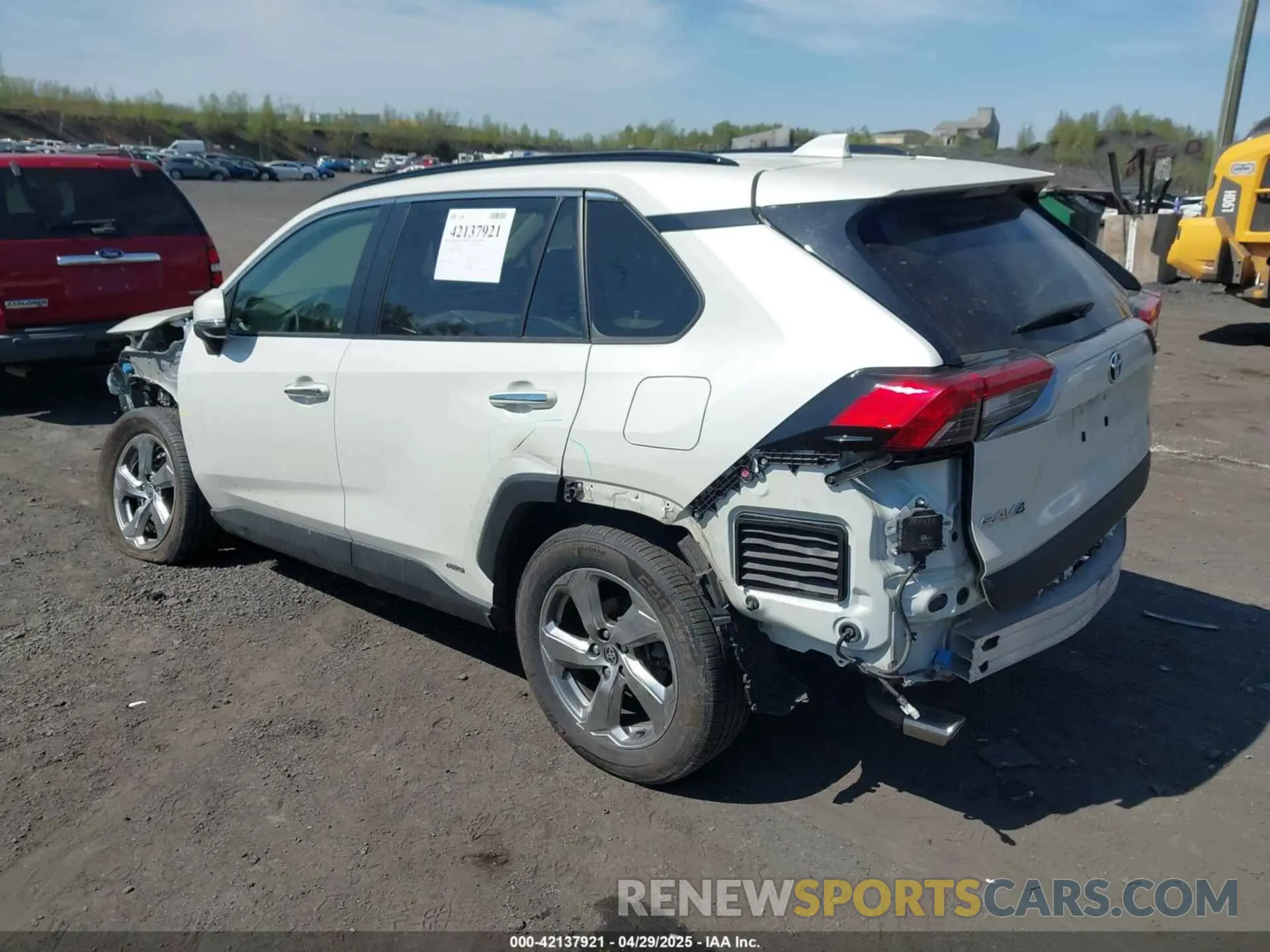 3 Фотография поврежденного автомобиля JTMDWRFV5LD065253 TOYOTA RAV4 HYBRID 2020