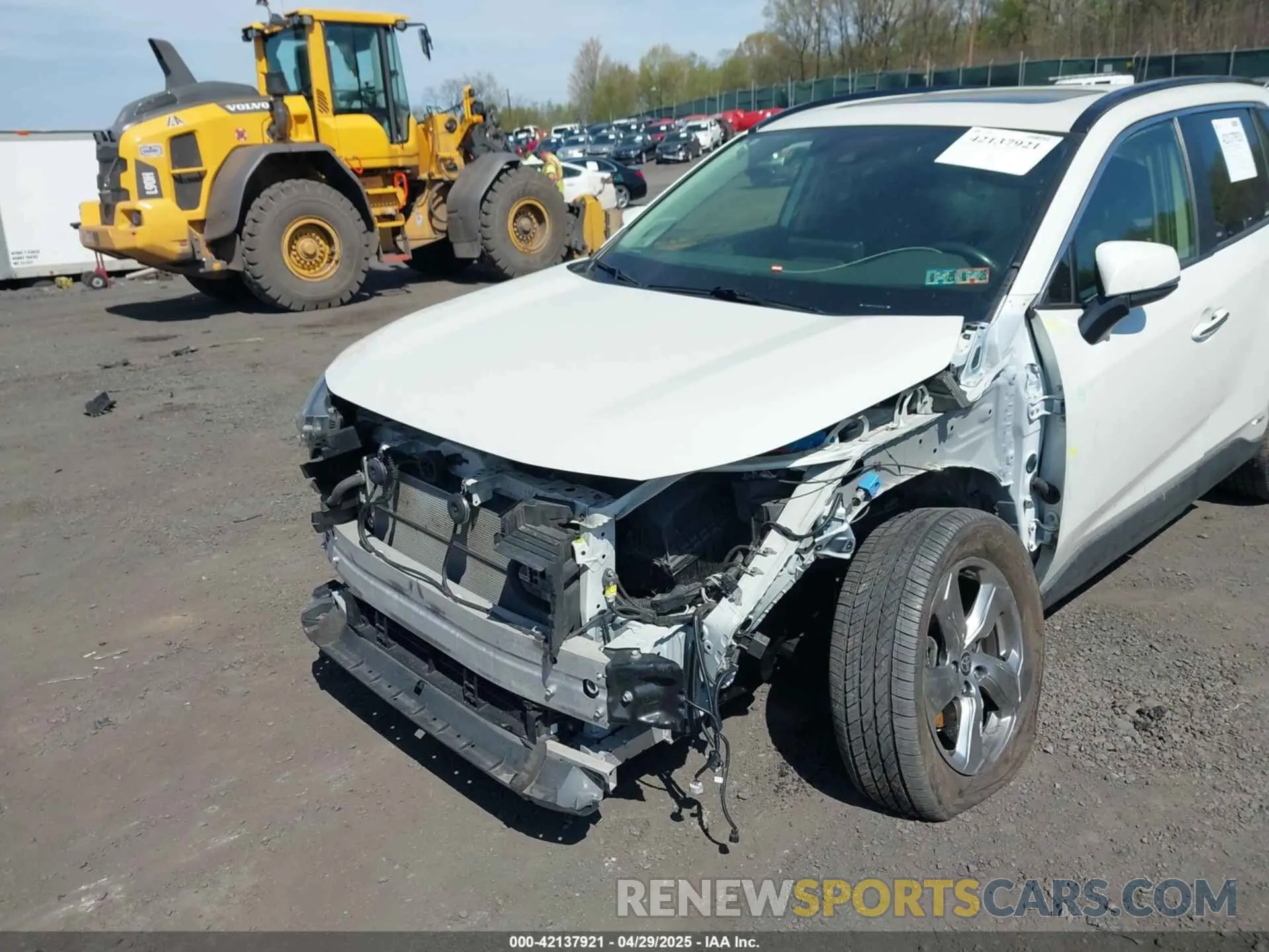 6 Фотография поврежденного автомобиля JTMDWRFV5LD065253 TOYOTA RAV4 HYBRID 2020