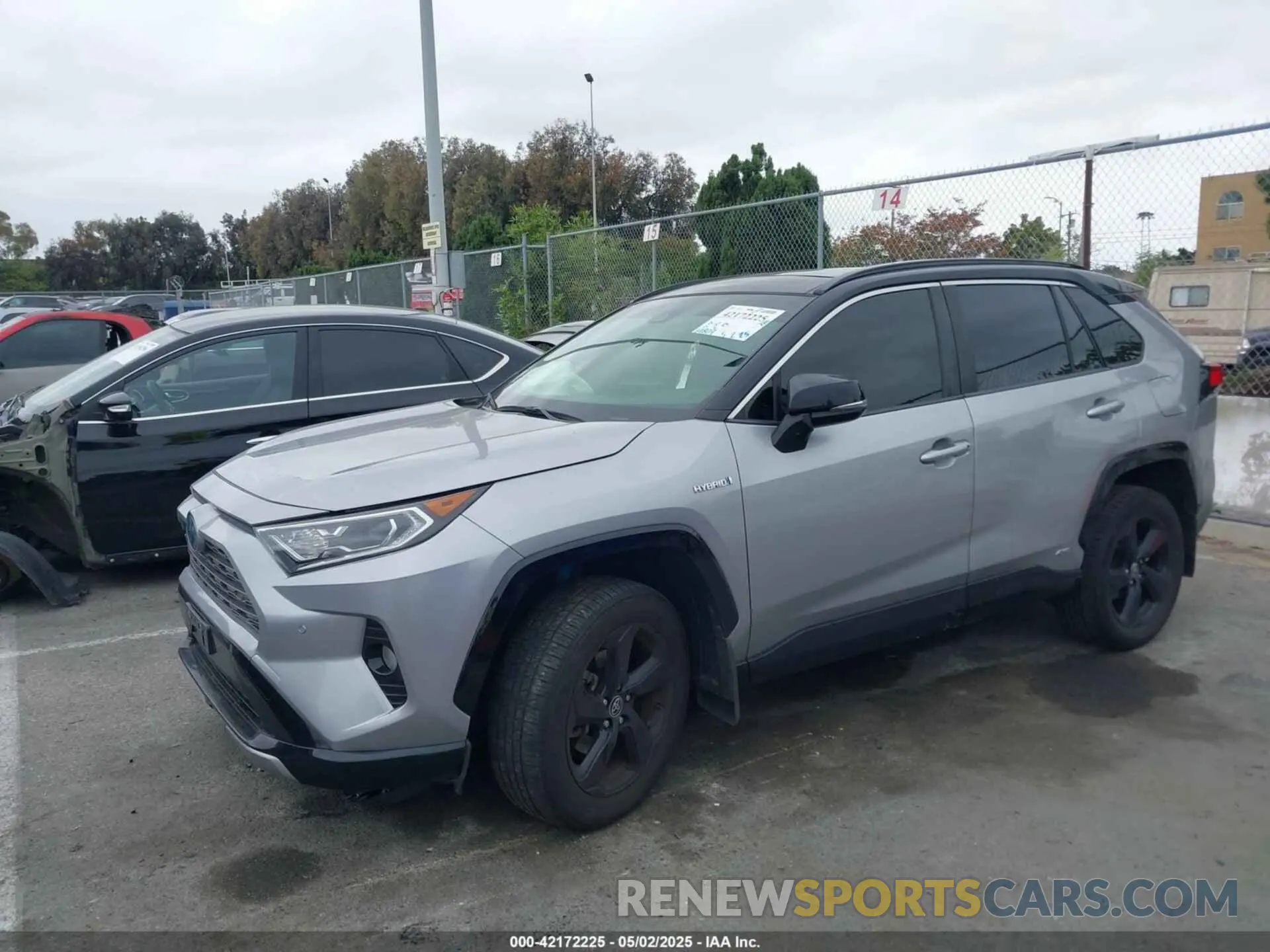 2 Фотография поврежденного автомобиля JTMEWRFV2LD543276 TOYOTA RAV4 HYBRID 2020