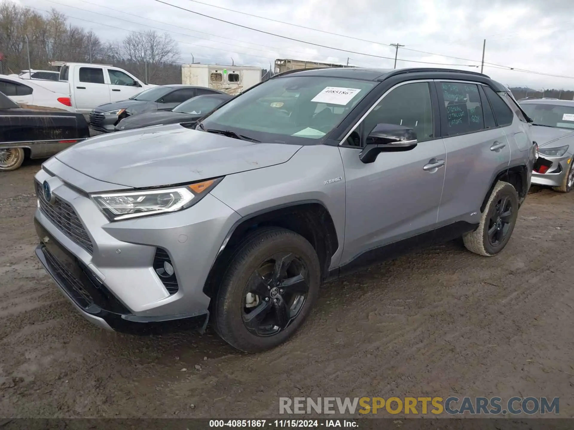 2 Фотография поврежденного автомобиля JTMEWRFV2LJ038369 TOYOTA RAV4 HYBRID 2020