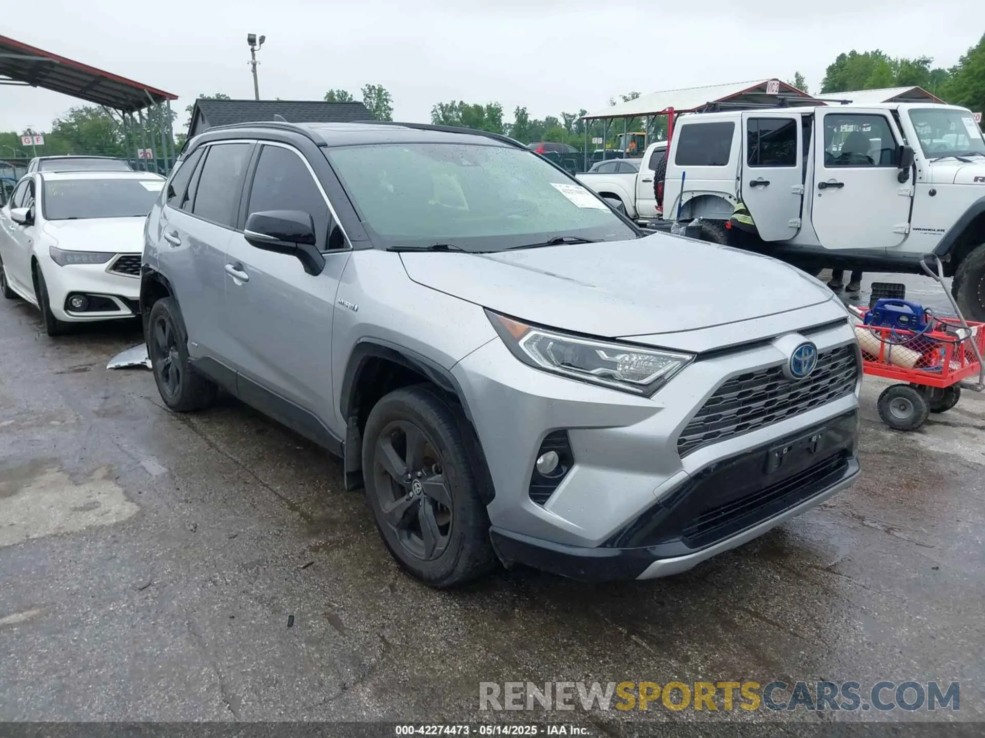 1 Фотография поврежденного автомобиля JTMEWRFV2LJ048285 TOYOTA RAV4 HYBRID 2020