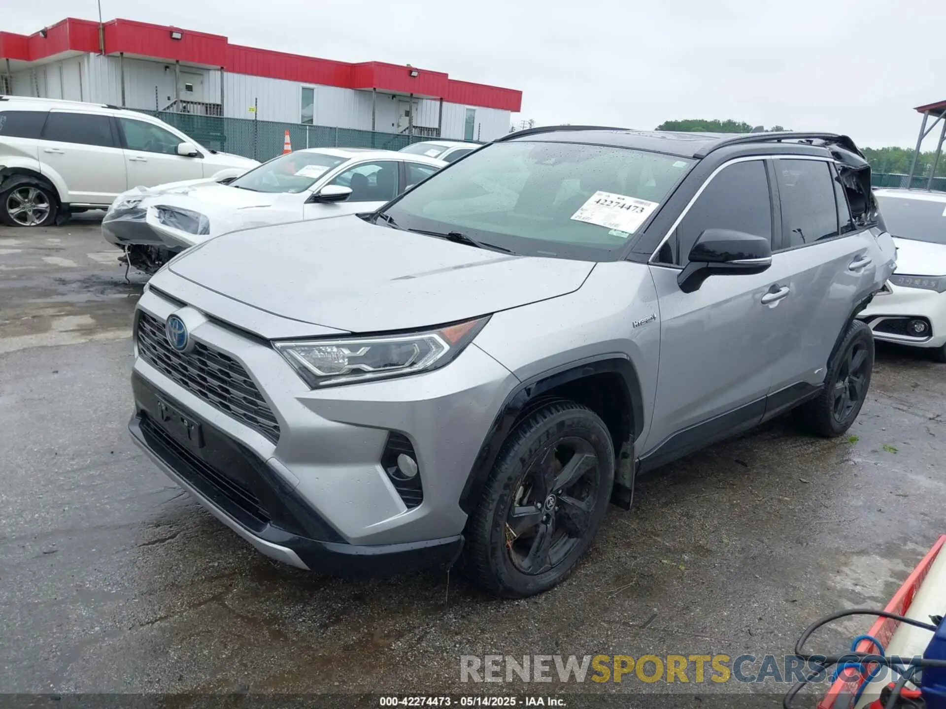 2 Фотография поврежденного автомобиля JTMEWRFV2LJ048285 TOYOTA RAV4 HYBRID 2020