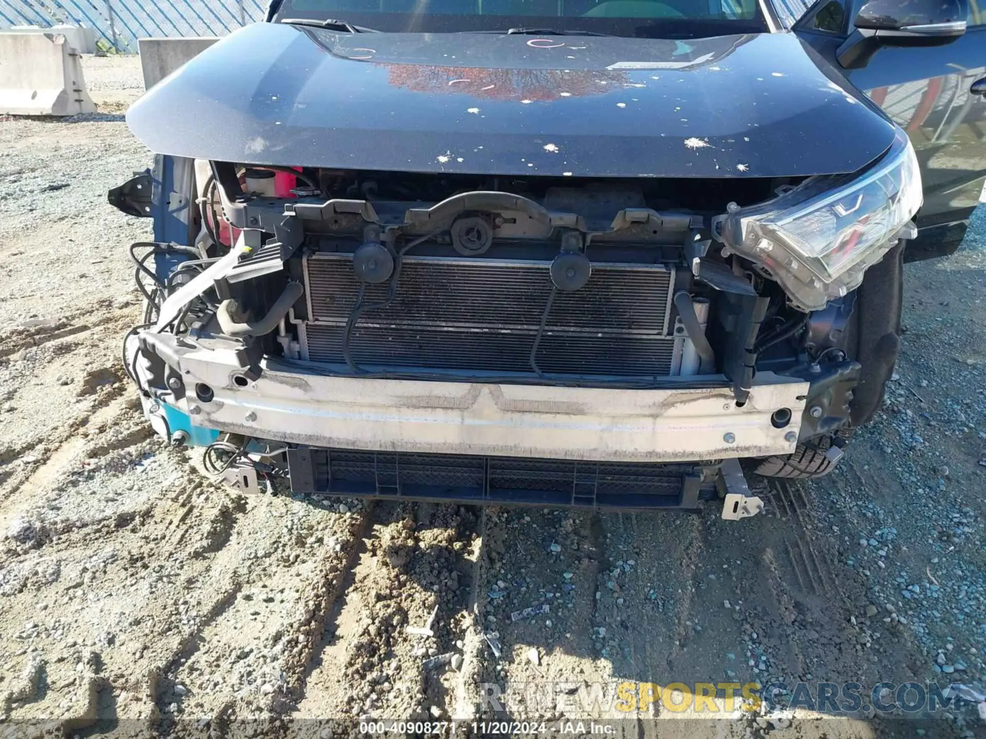6 Photograph of a damaged car JTMEWRFV9LD541749 TOYOTA RAV4 HYBRID 2020