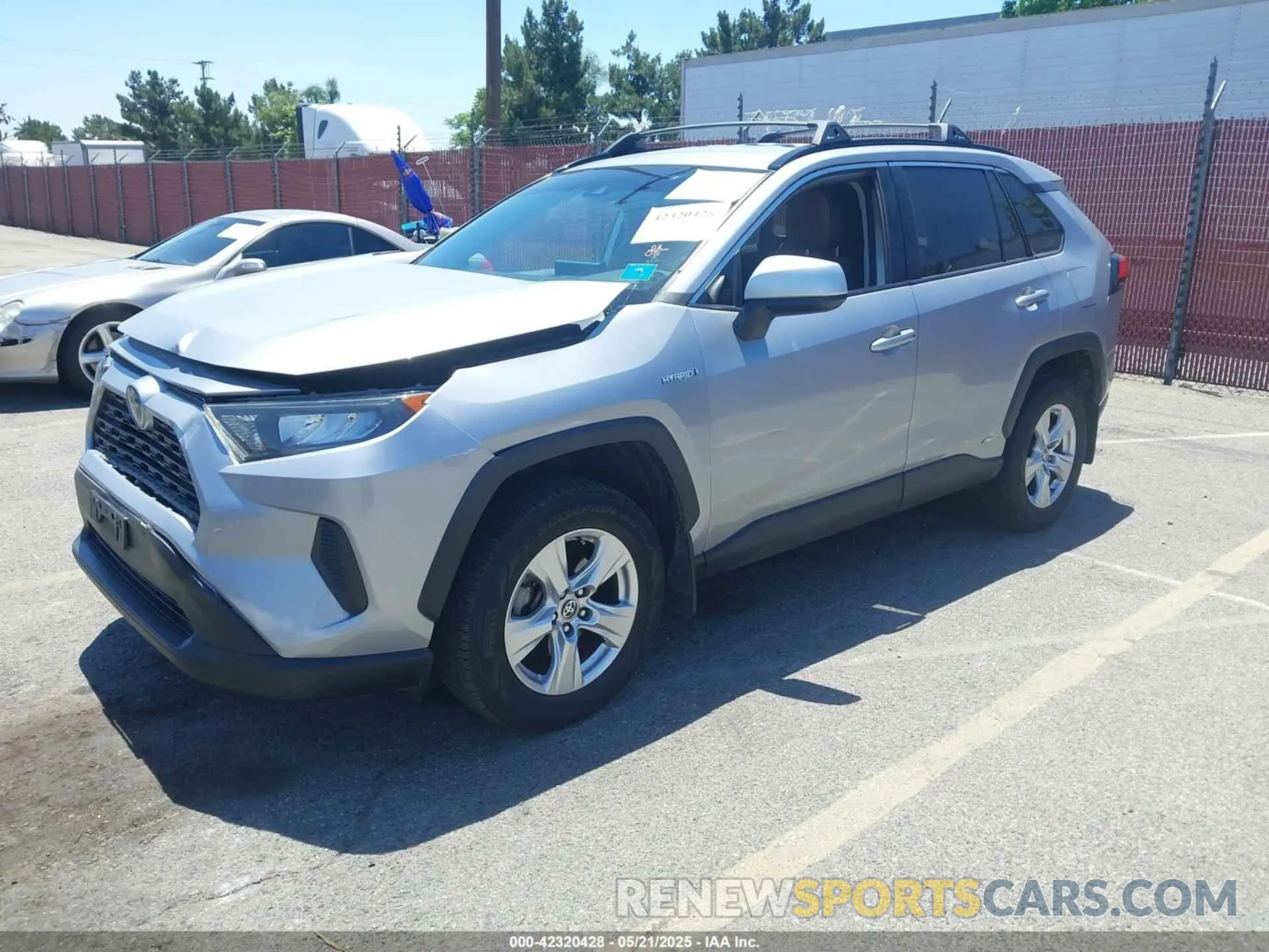 2 Photograph of a damaged car JTMLWRFV0LD068038 TOYOTA RAV4 HYBRID 2020