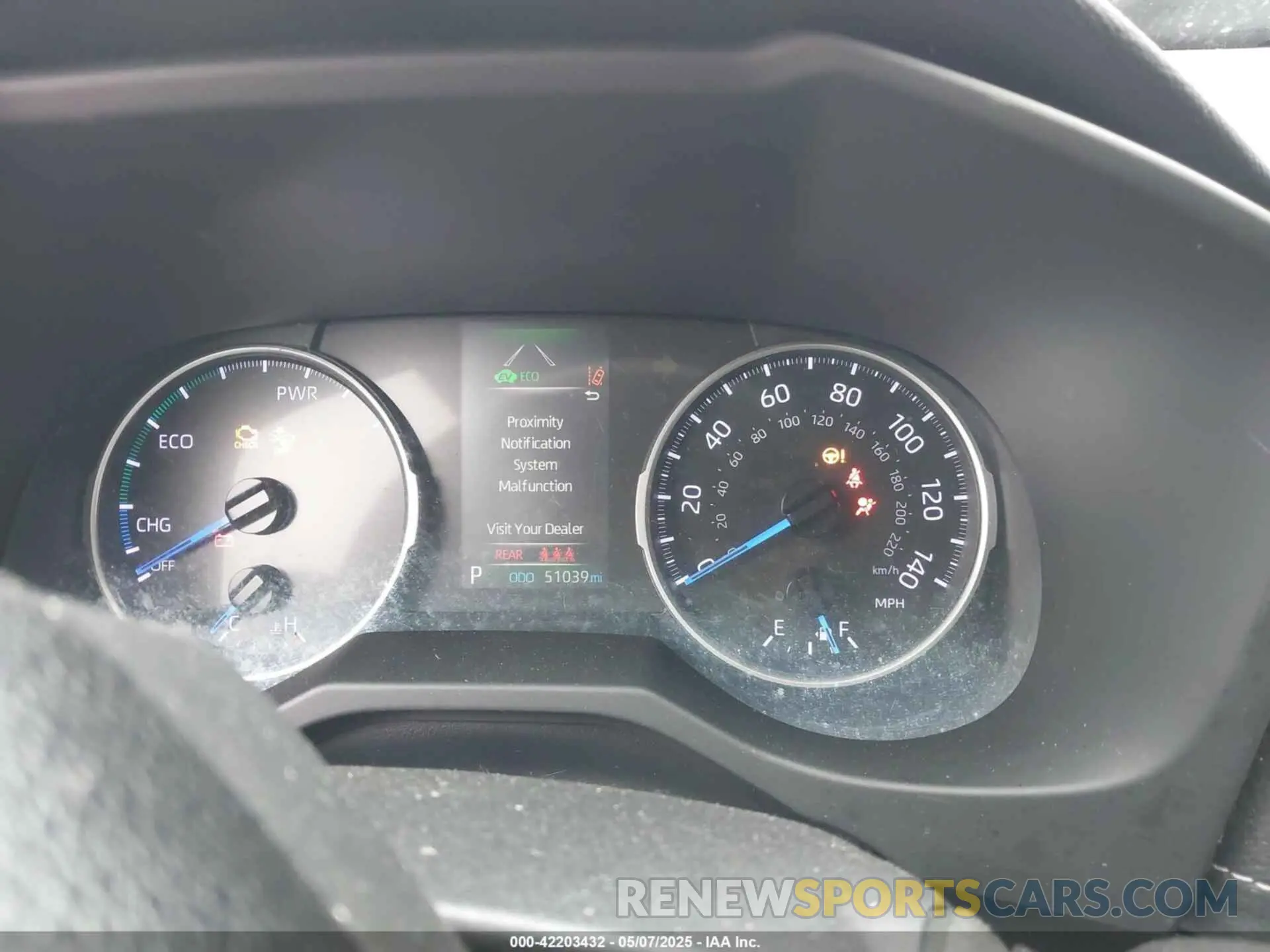 7 Photograph of a damaged car JTMLWRFV8LD537361 TOYOTA RAV4 HYBRID 2020