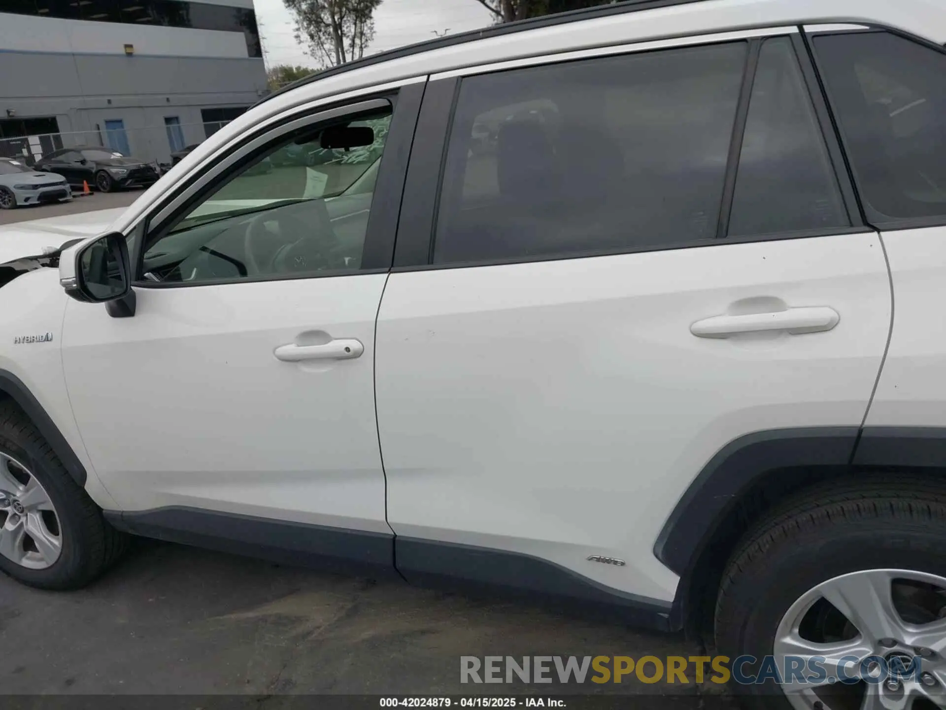 15 Photograph of a damaged car JTMMWRFV1LD064097 TOYOTA RAV4 HYBRID 2020