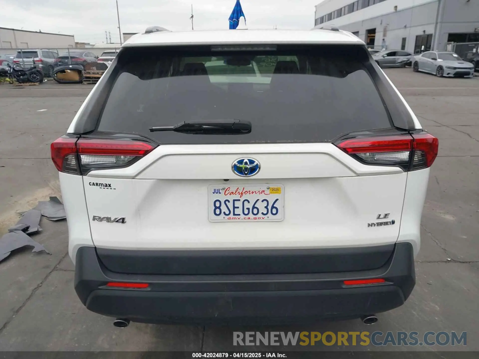 17 Photograph of a damaged car JTMMWRFV1LD064097 TOYOTA RAV4 HYBRID 2020