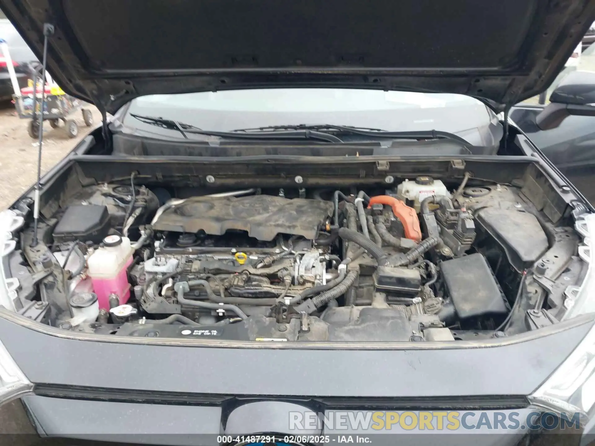 10 Photograph of a damaged car JTMR6RFV6LD001177 TOYOTA RAV4 HYBRID 2020