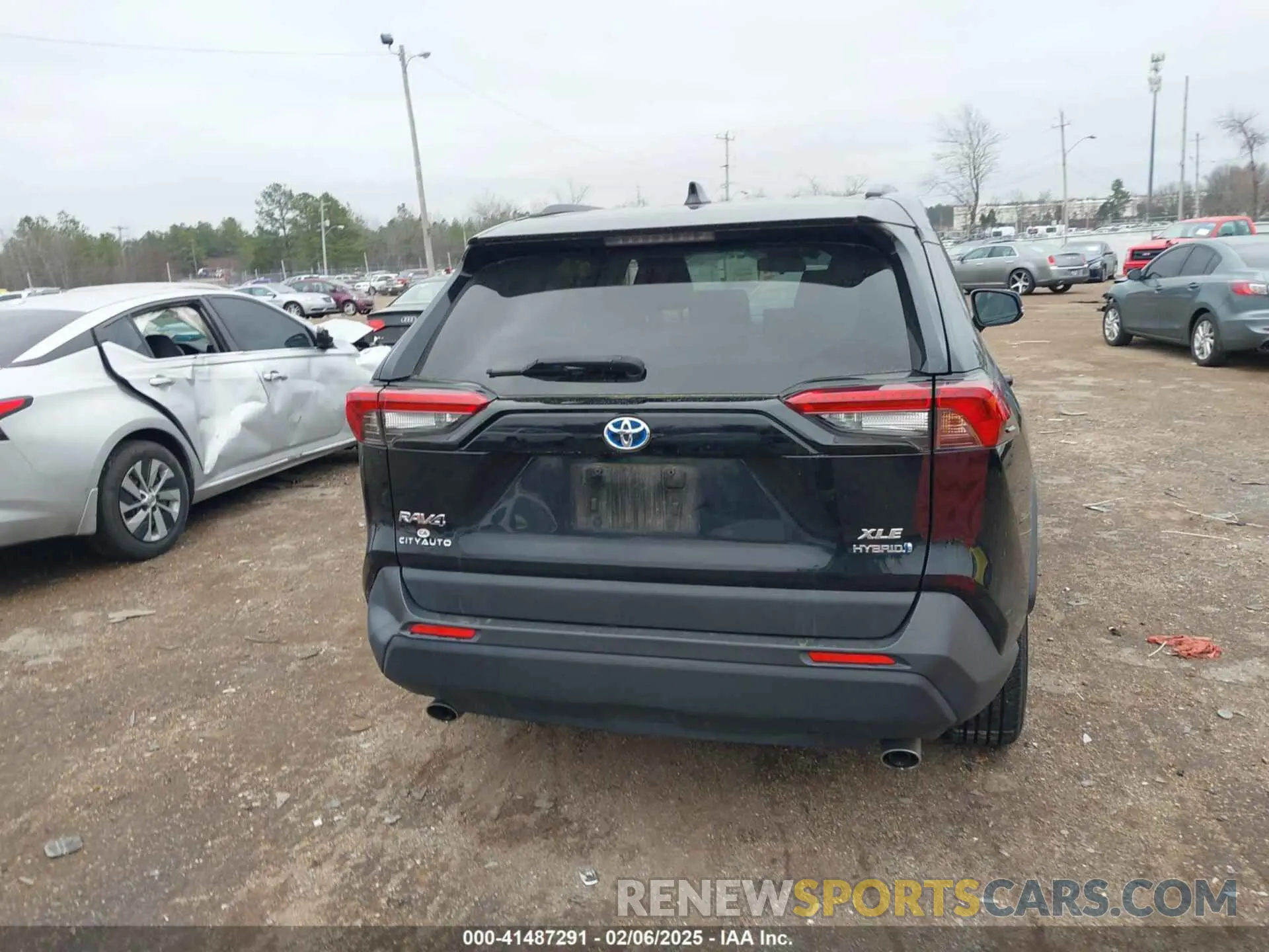 16 Photograph of a damaged car JTMR6RFV6LD001177 TOYOTA RAV4 HYBRID 2020