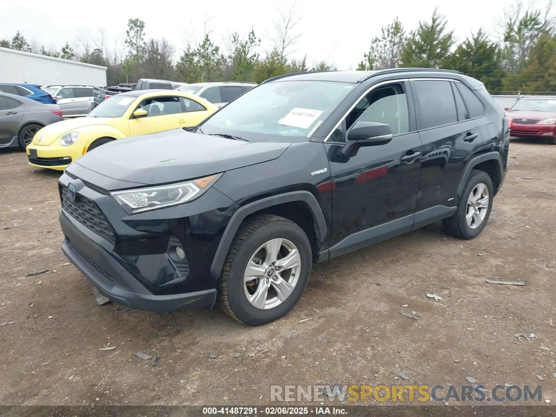 2 Photograph of a damaged car JTMR6RFV6LD001177 TOYOTA RAV4 HYBRID 2020