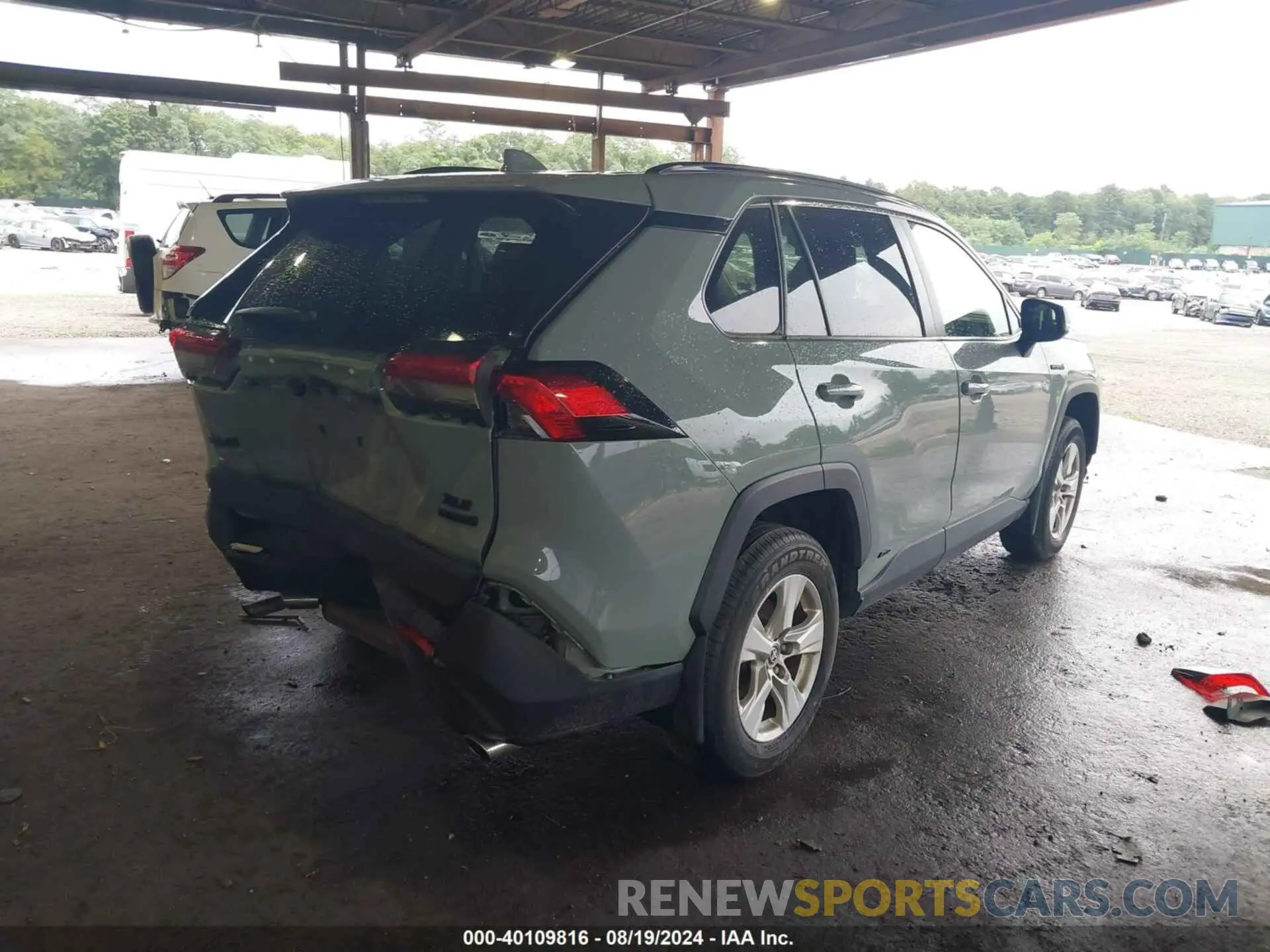 4 Photograph of a damaged car JTMR6RFV7LD005304 TOYOTA RAV4 HYBRID 2020