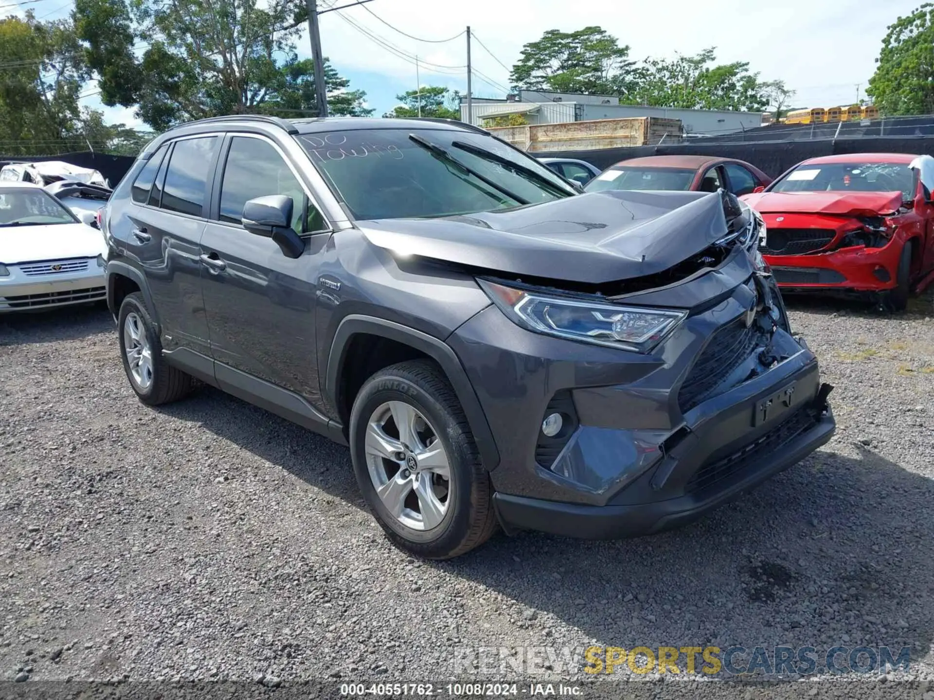 1 Photograph of a damaged car JTMR6RFV9LJ002101 TOYOTA RAV4 HYBRID 2020