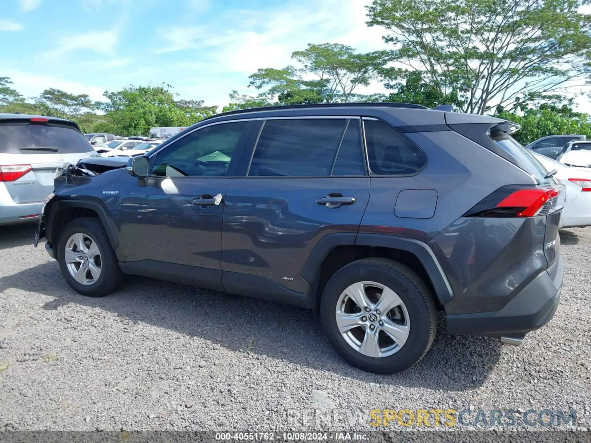 14 Photograph of a damaged car JTMR6RFV9LJ002101 TOYOTA RAV4 HYBRID 2020