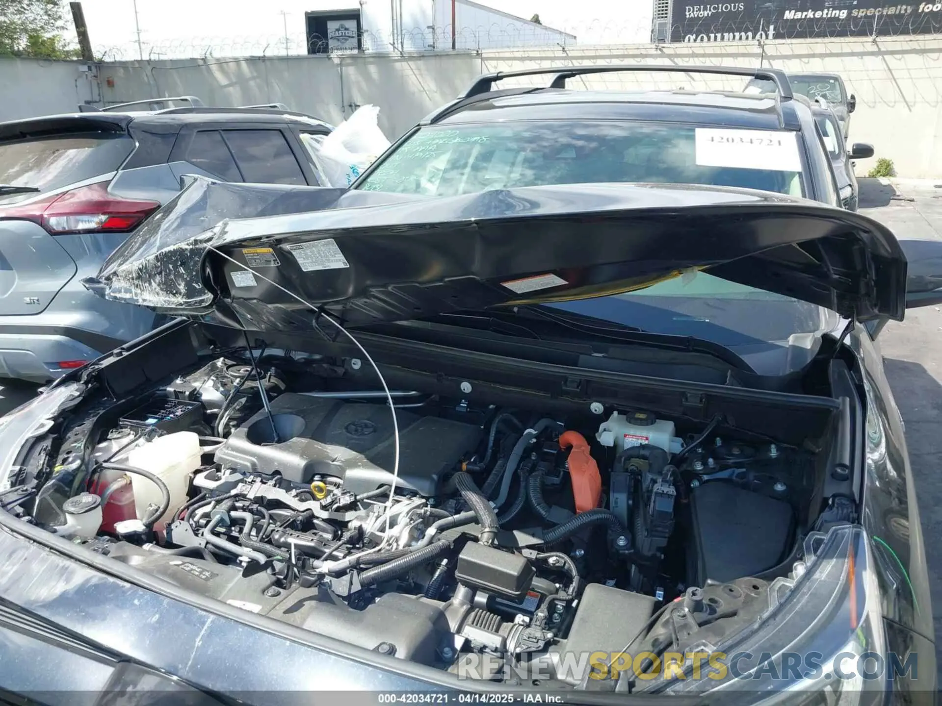 18 Photograph of a damaged car JTMRWRFV2LD549063 TOYOTA RAV4 HYBRID 2020