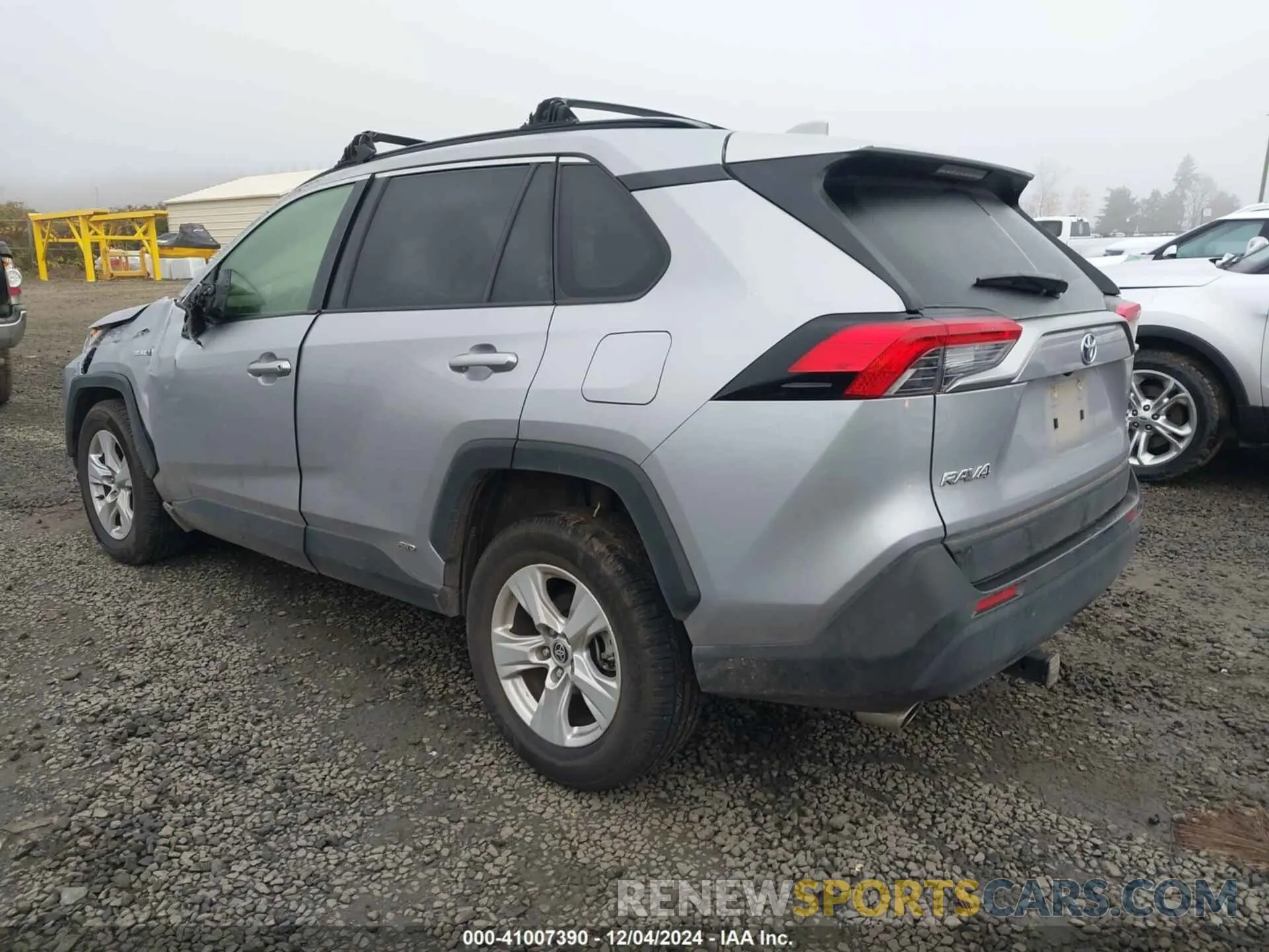 3 Фотография поврежденного автомобиля JTMRWRFV4LD069137 TOYOTA RAV4 HYBRID 2020