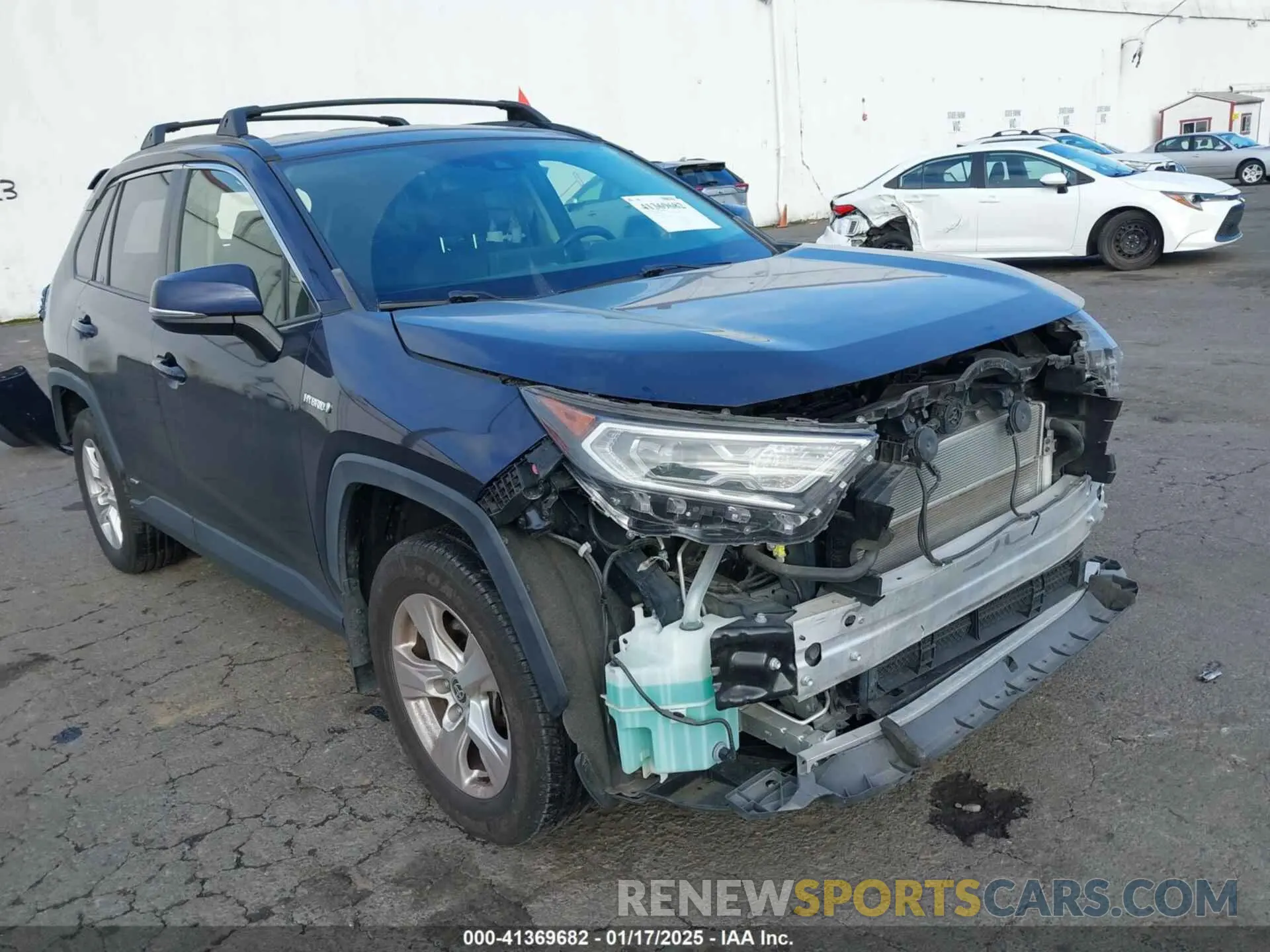 1 Photograph of a damaged car JTMRWRFV5LJ046001 TOYOTA RAV4 HYBRID 2020