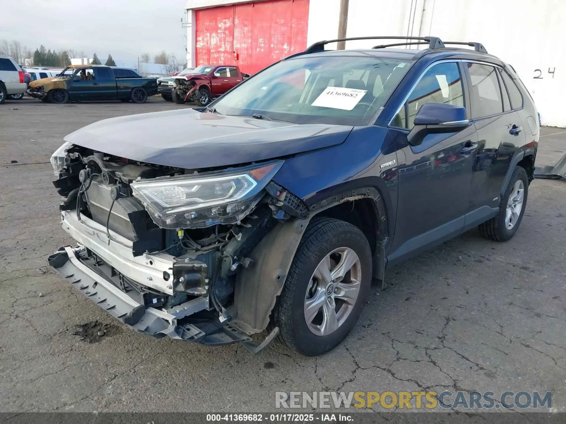 2 Photograph of a damaged car JTMRWRFV5LJ046001 TOYOTA RAV4 HYBRID 2020