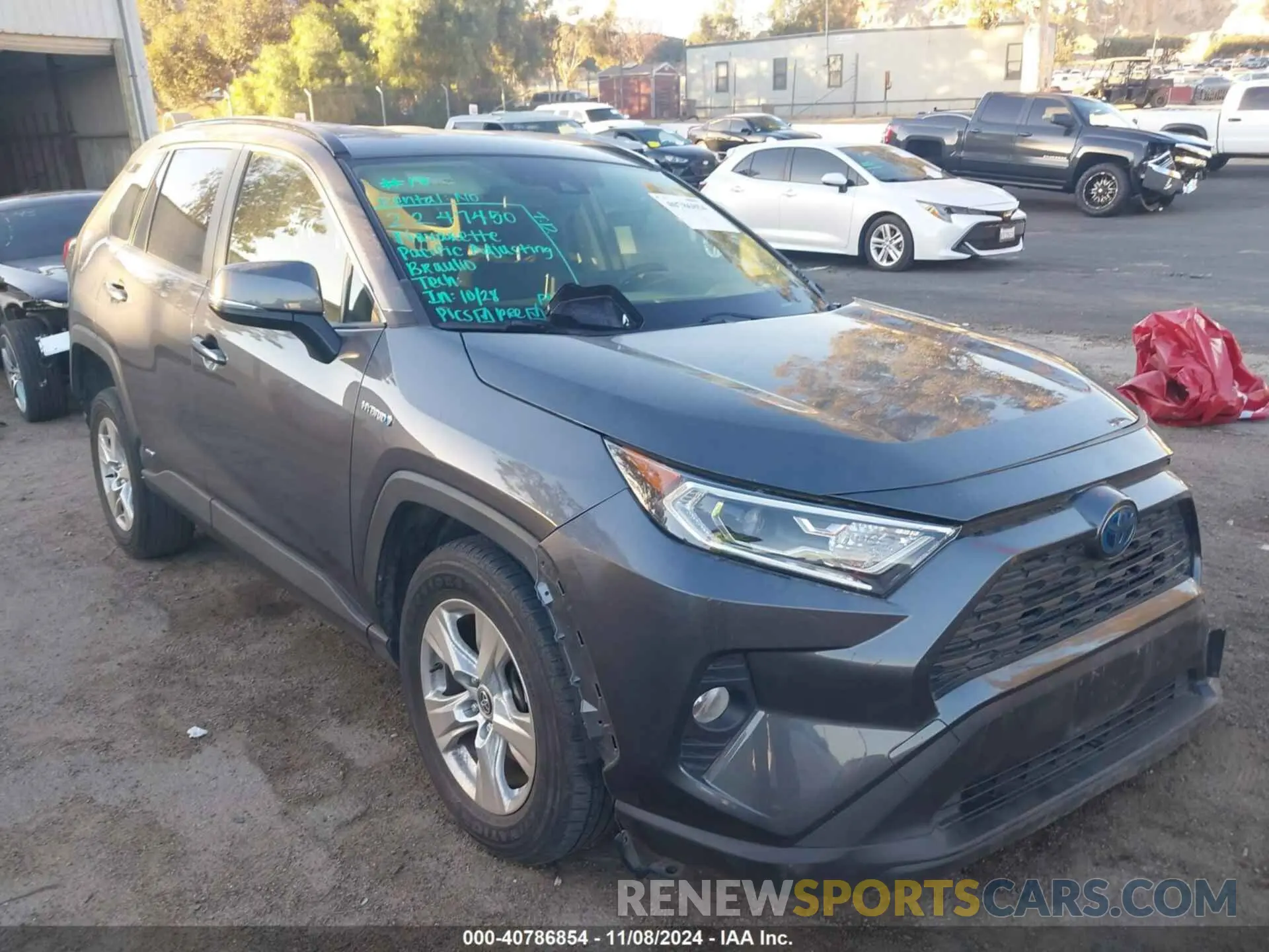 1 Photograph of a damaged car JTMRWRFVXLD066677 TOYOTA RAV4 HYBRID 2020