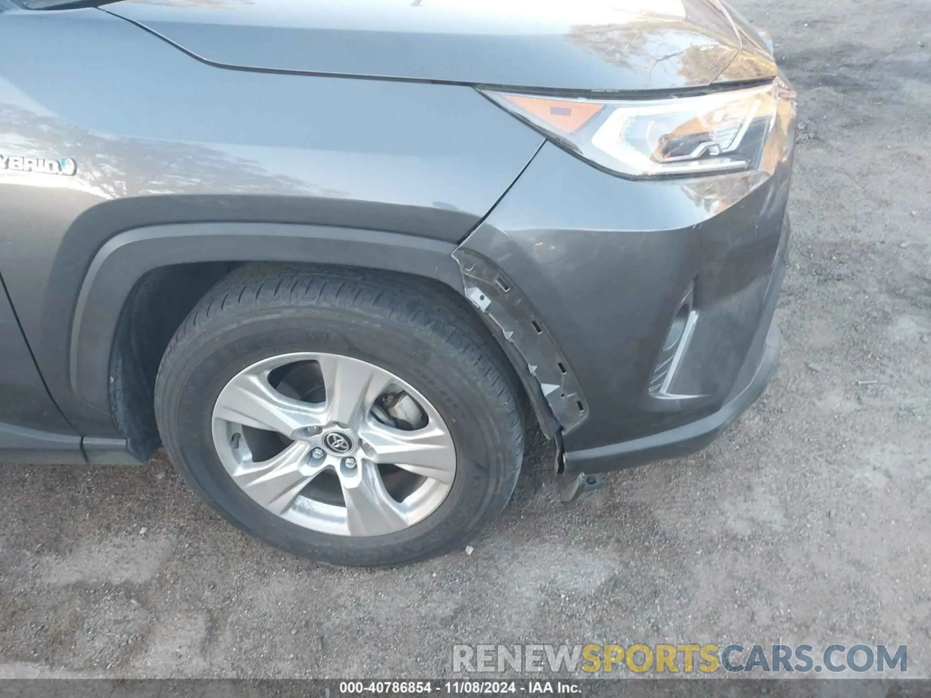 18 Photograph of a damaged car JTMRWRFVXLD066677 TOYOTA RAV4 HYBRID 2020