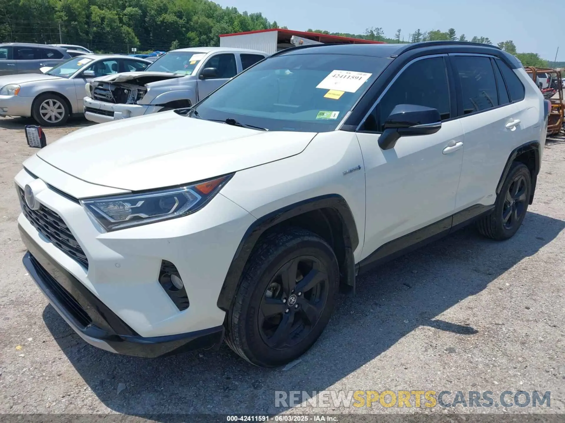2 Photograph of a damaged car 2T3E6RFV0MW002568 TOYOTA RAV4 HYBRID 2021
