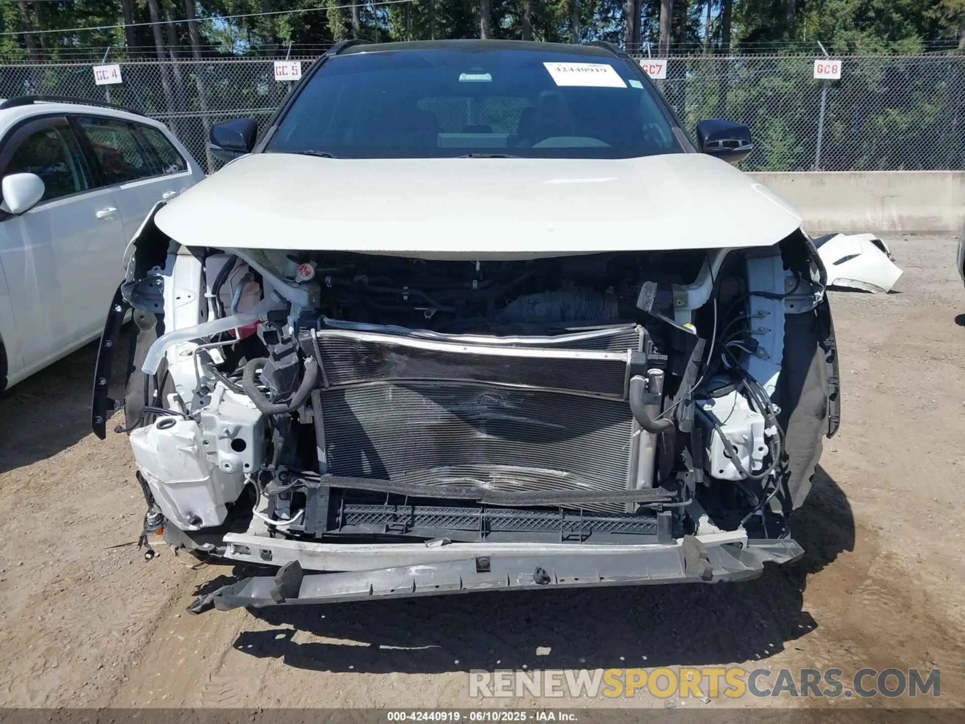 6 Photograph of a damaged car 2T3E6RFV1MW010758 TOYOTA RAV4 HYBRID 2021