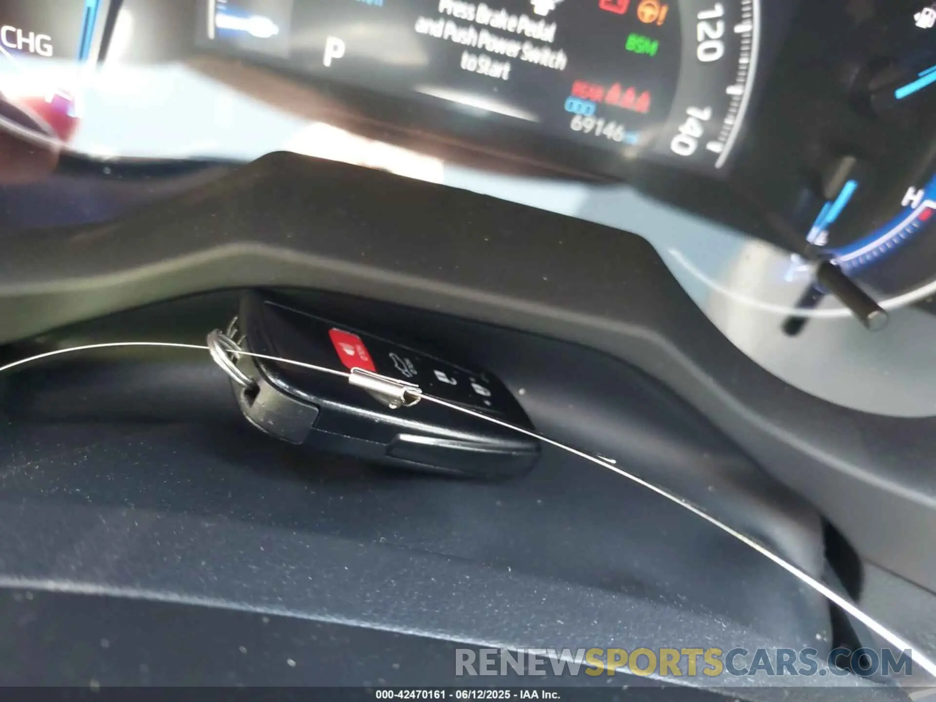 11 Photograph of a damaged car 2T3E6RFV1MW027642 TOYOTA RAV4 HYBRID 2021