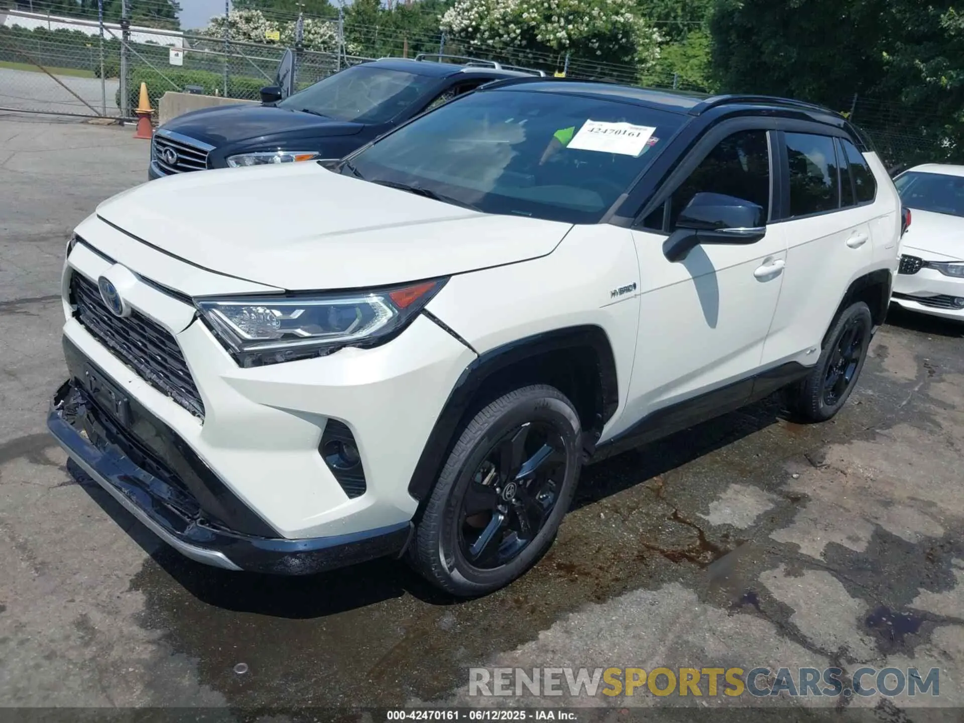 2 Photograph of a damaged car 2T3E6RFV1MW027642 TOYOTA RAV4 HYBRID 2021