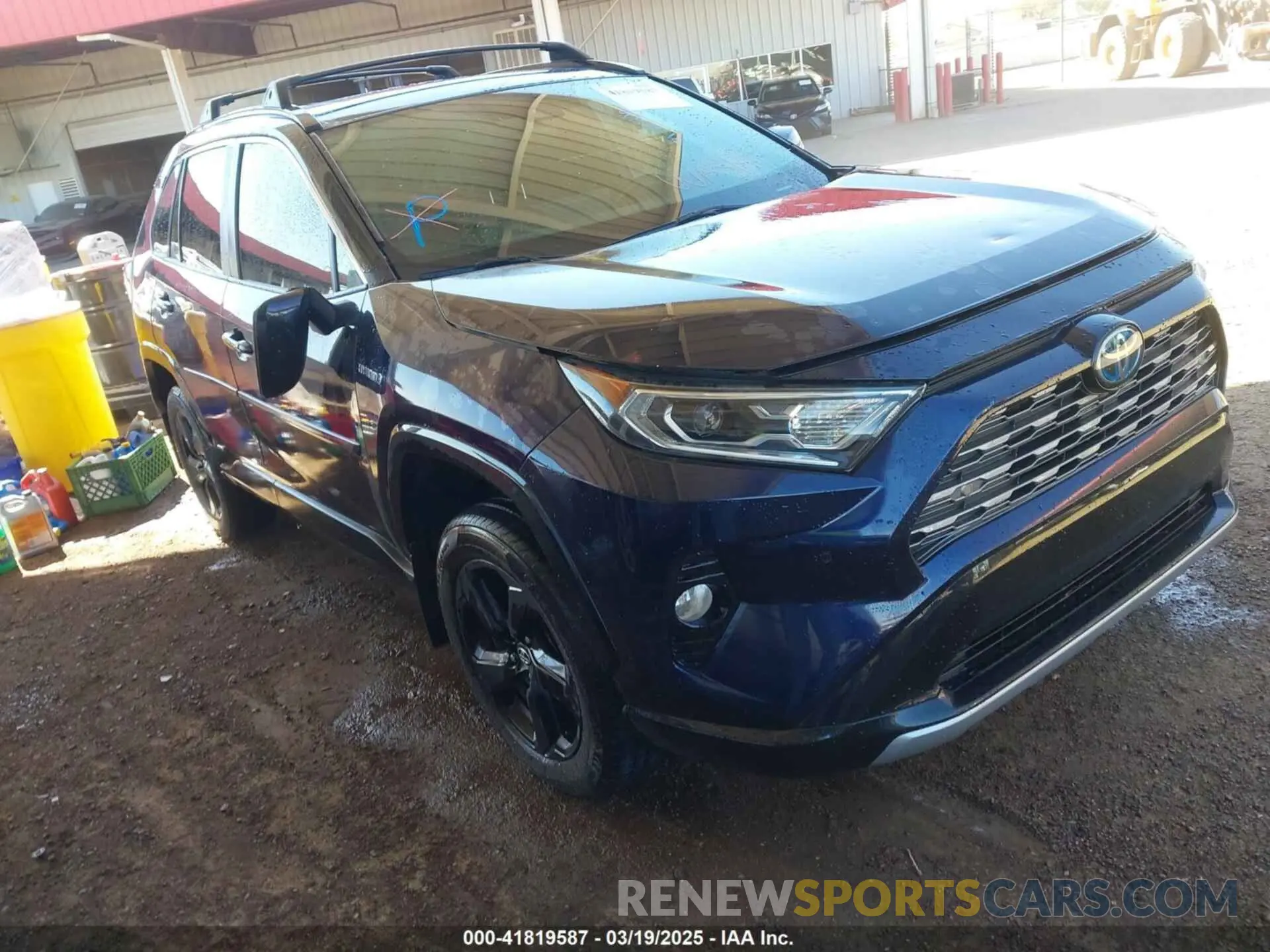 1 Фотография поврежденного автомобиля 2T3E6RFV2MW003947 TOYOTA RAV4 HYBRID 2021